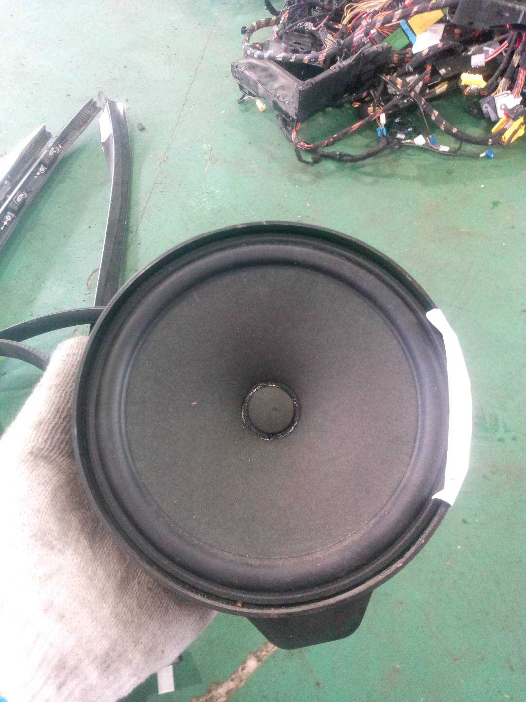 A2468200100 前门扬声器(右)