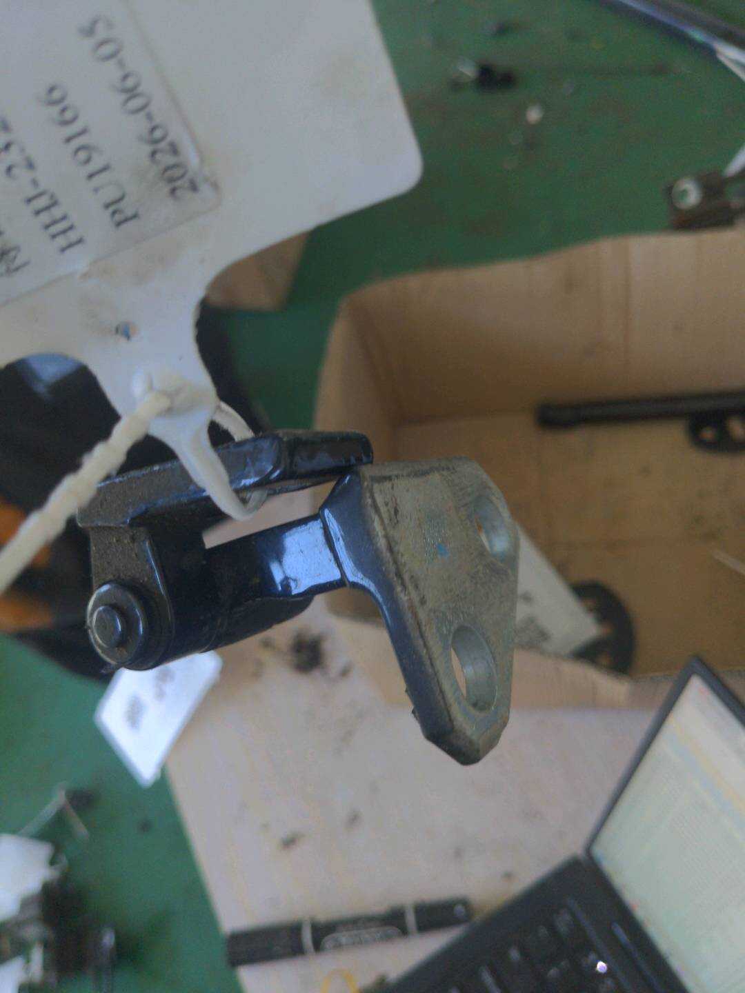 L3CD833402 Rear Door Hinge (Upper Right)