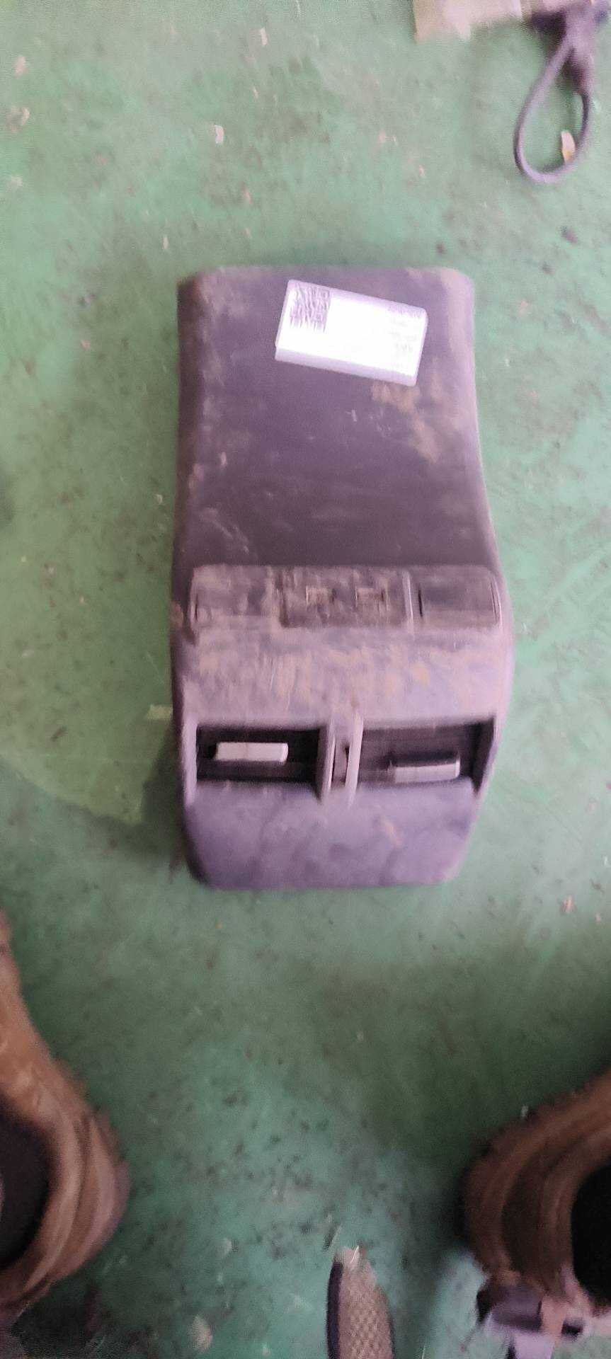 92113SG020 Center Console Trim Panel