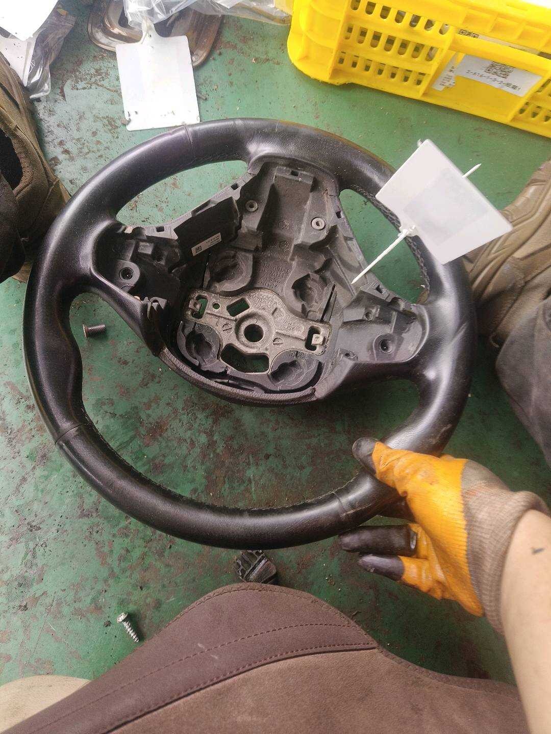 32306863342 Steering Wheel