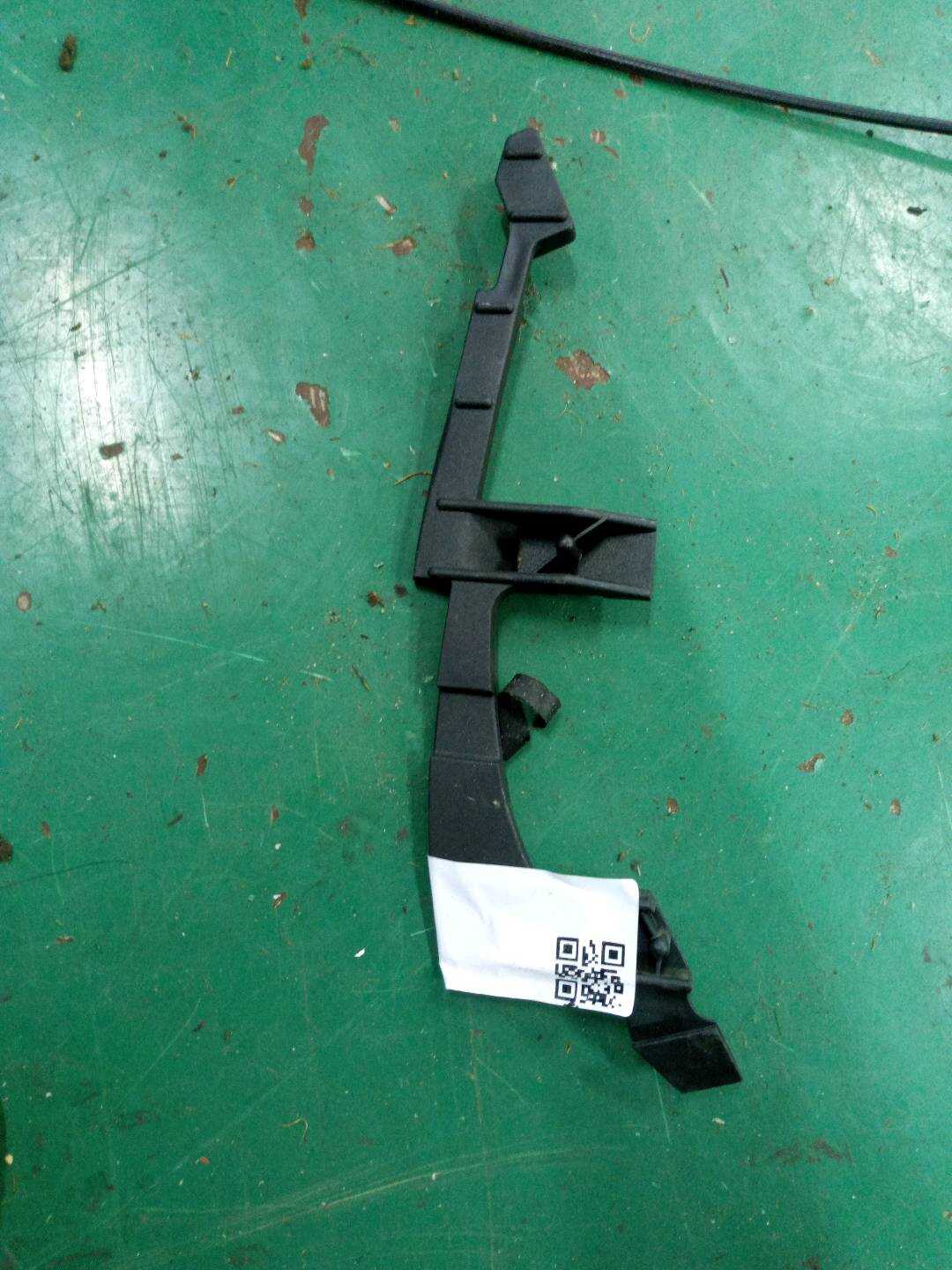 52107119629 滑块 左
