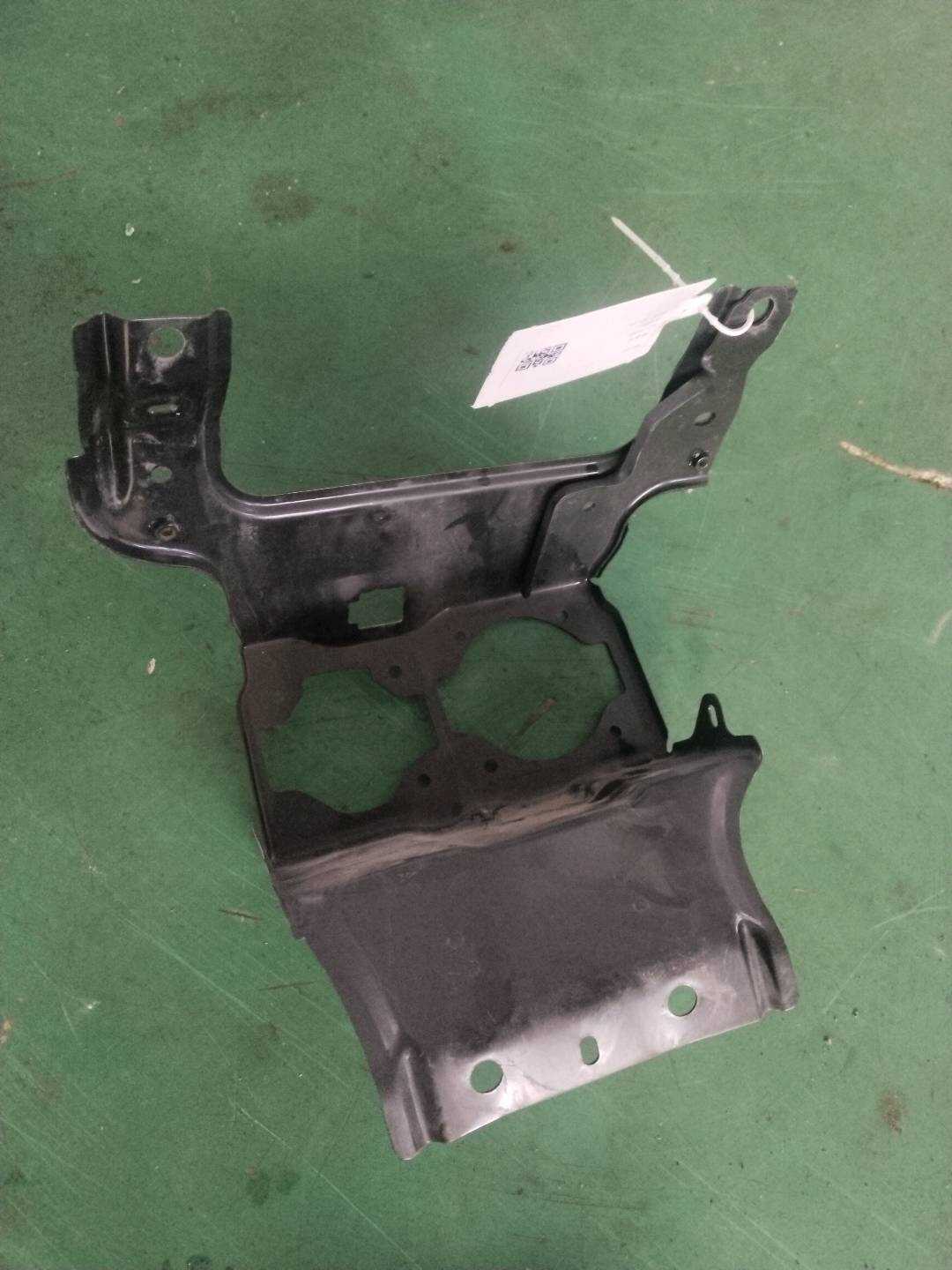 F25505URMA 充电口支架