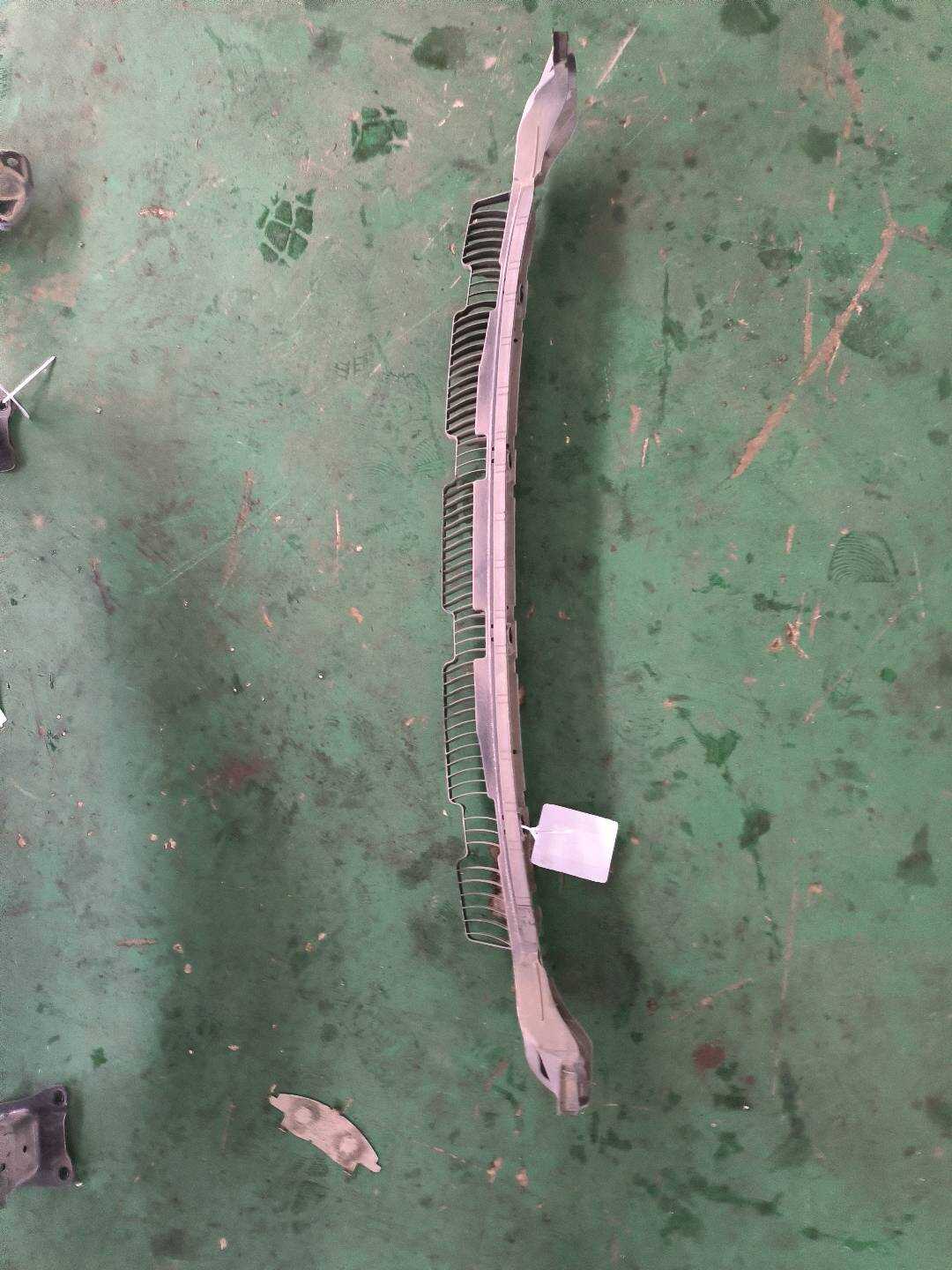 L51G807863 后保险杠支架(中)