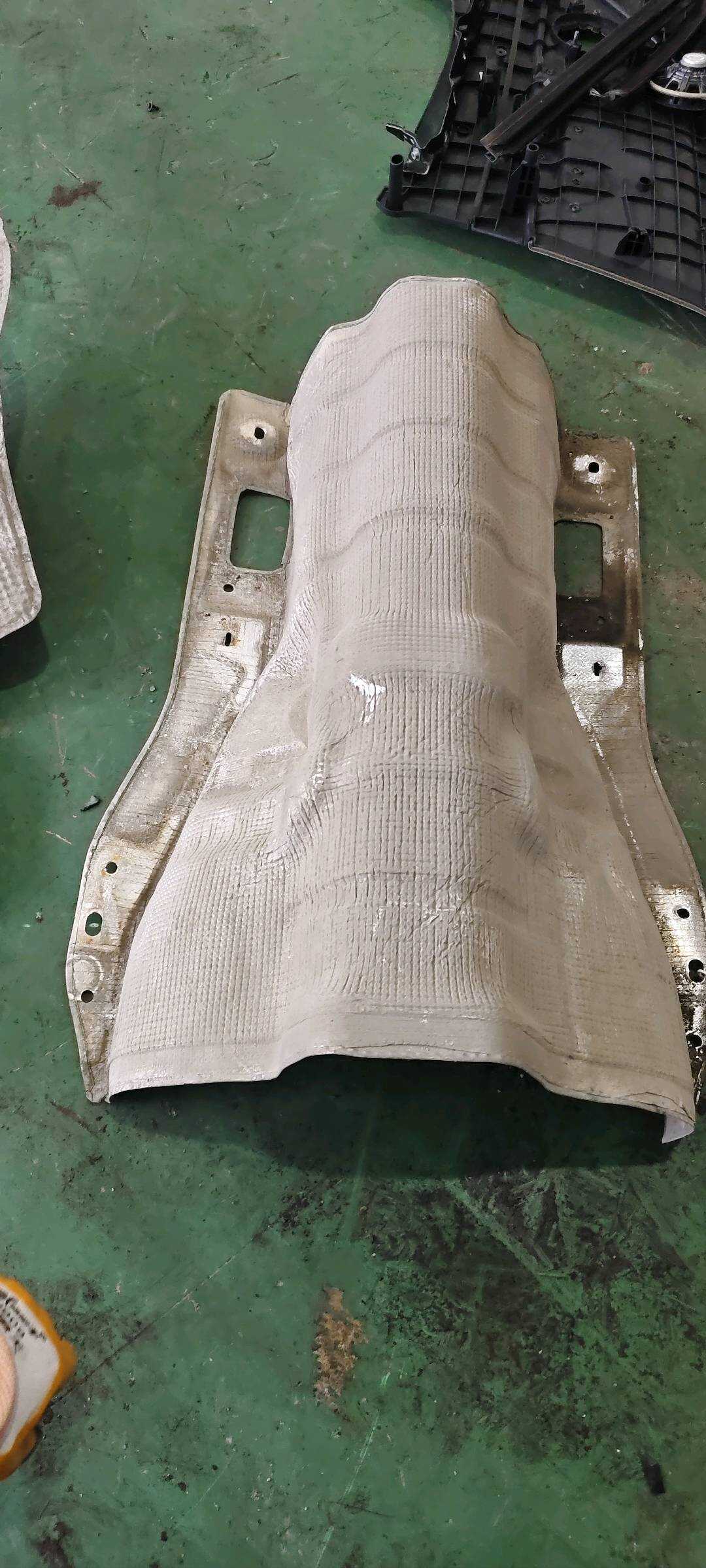 4FD804160 Exhaust Pipe Heat Shield, Center