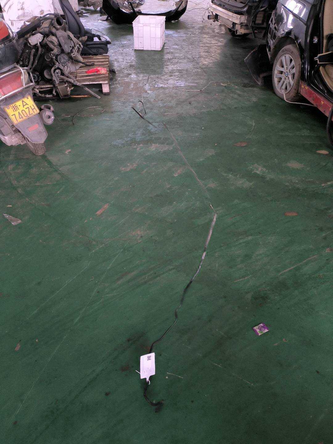 A2214714115 碳罐蒸发排放管