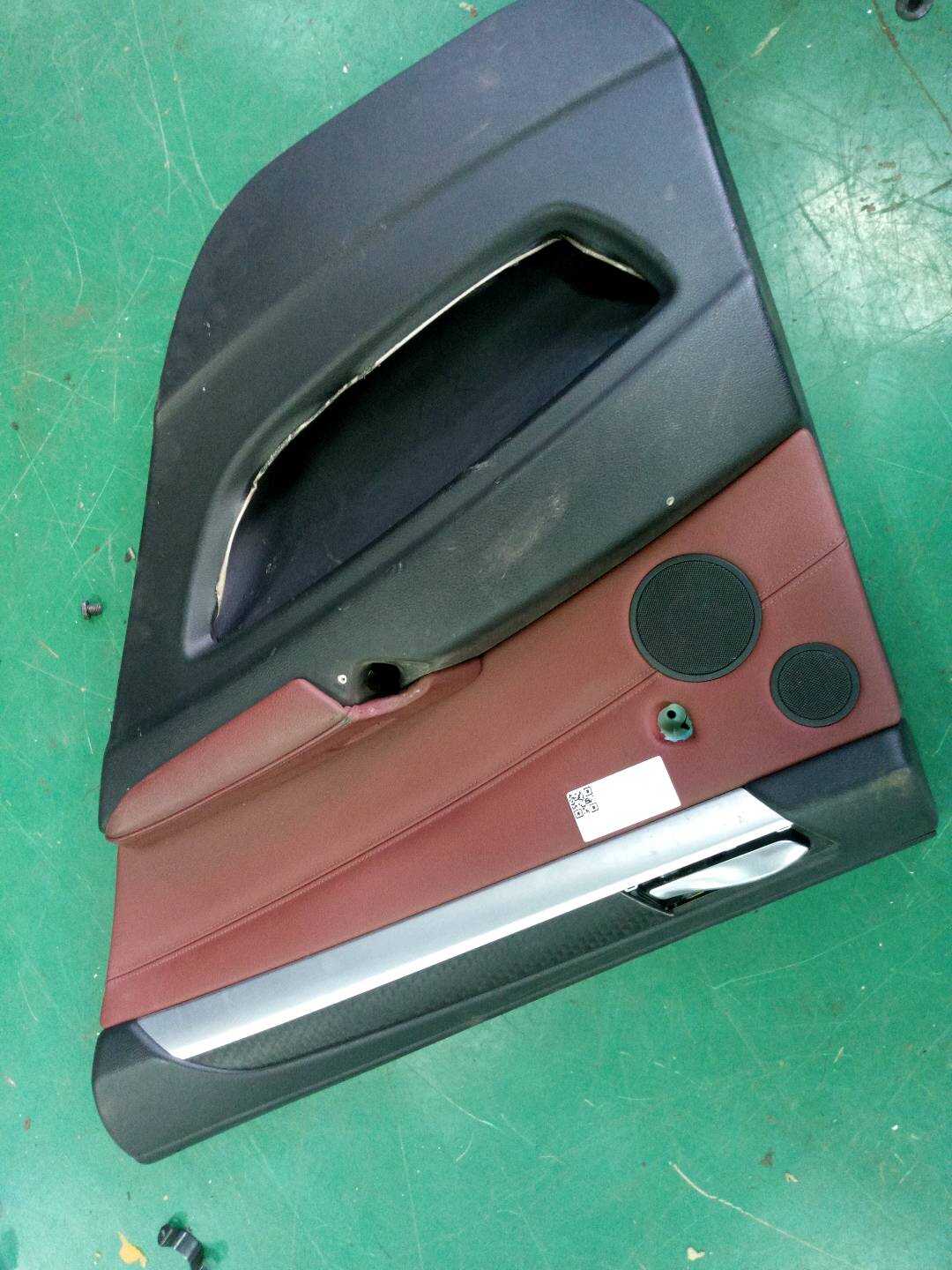 51429176488 后门内饰板(右)