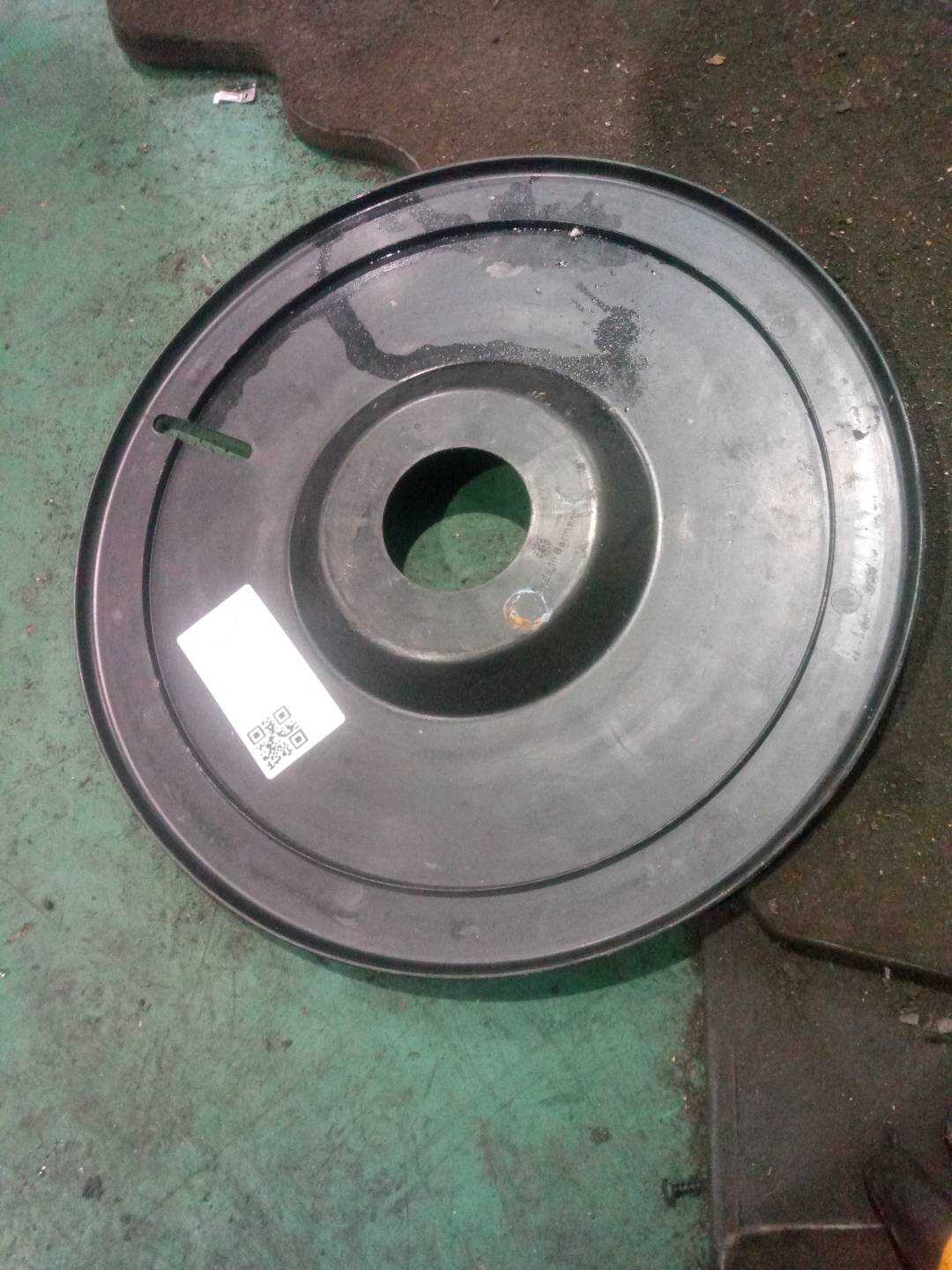 8D9012116 备用车轮槽及工具盒