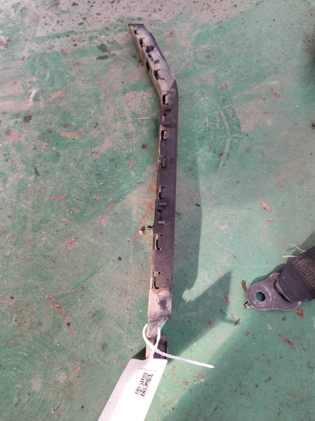 A2048800830 Rear Bumper Side Bracket, Right