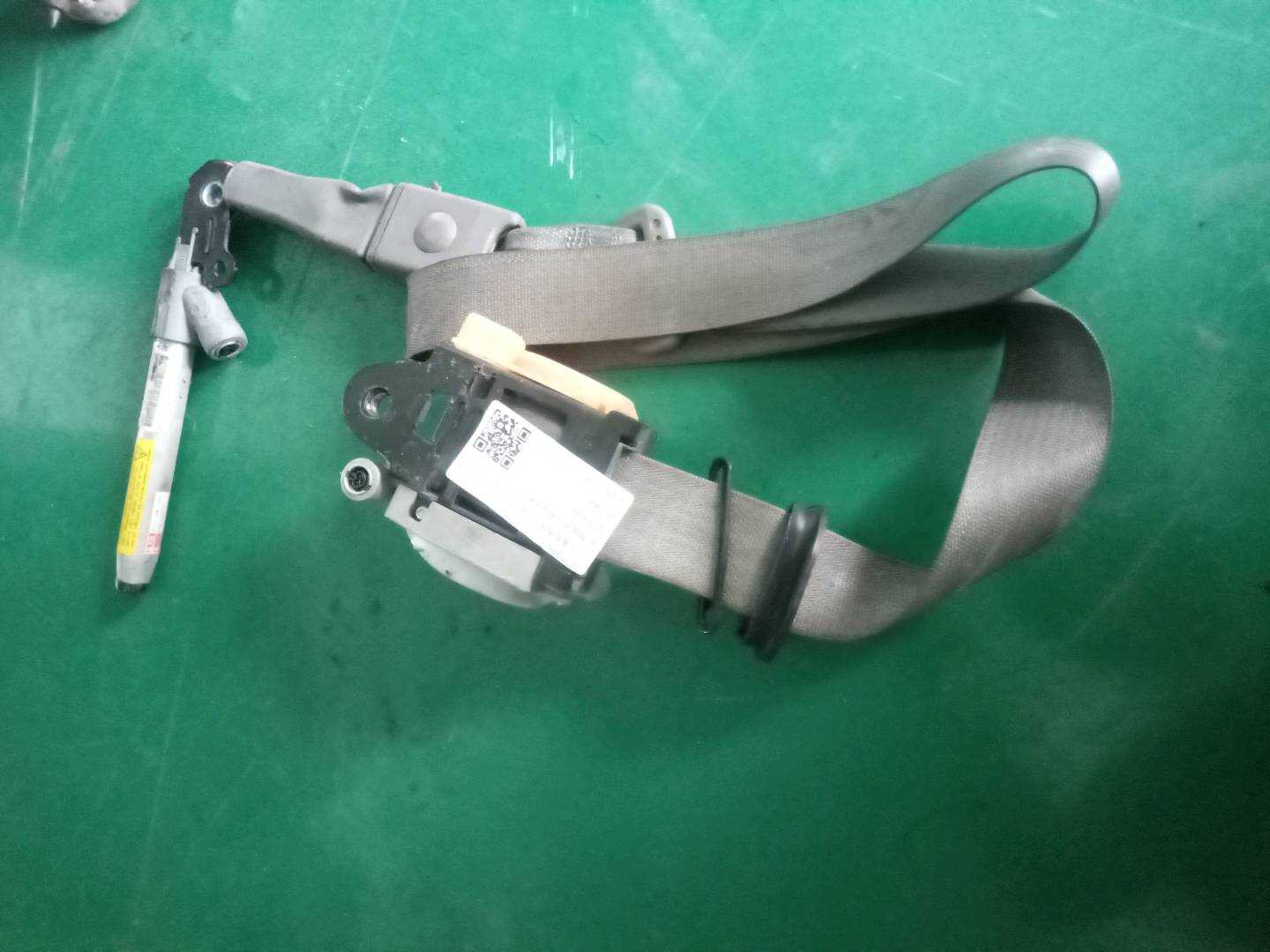22753656 Passenger Seat Belt