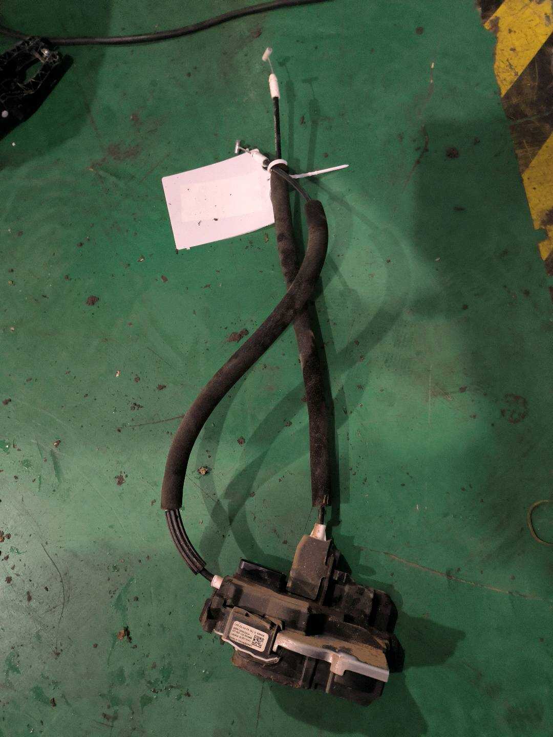 6205120XKZ30A 右后门锁体总成