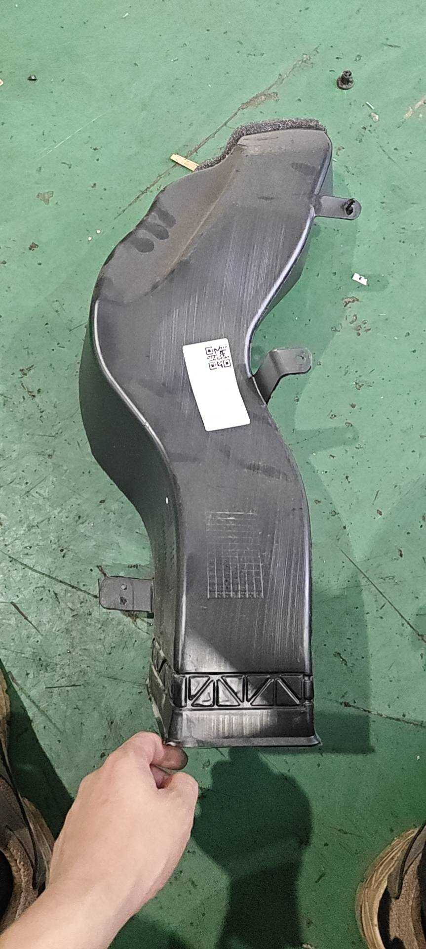 FK7B018B86 后蒸发箱通风管
