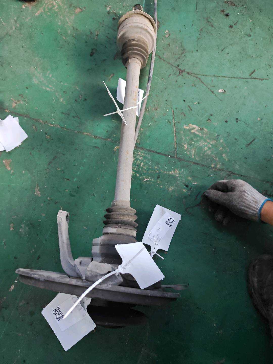 A2203508908 后转向节（左）