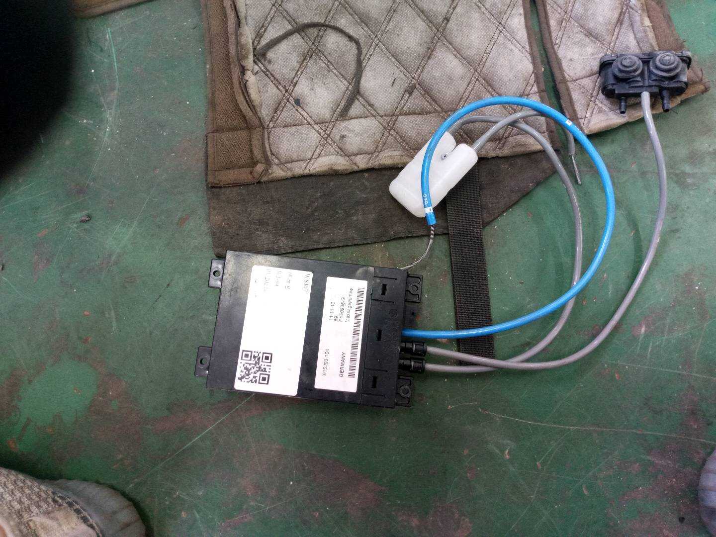 52209165798 后座椅靠背按摩泵
