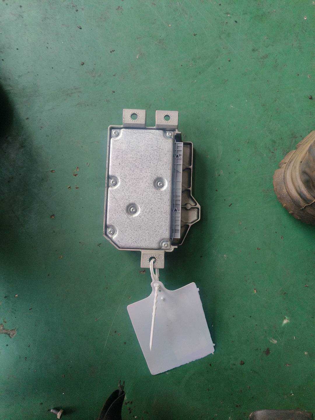 65779809354 Airbag Control Unit