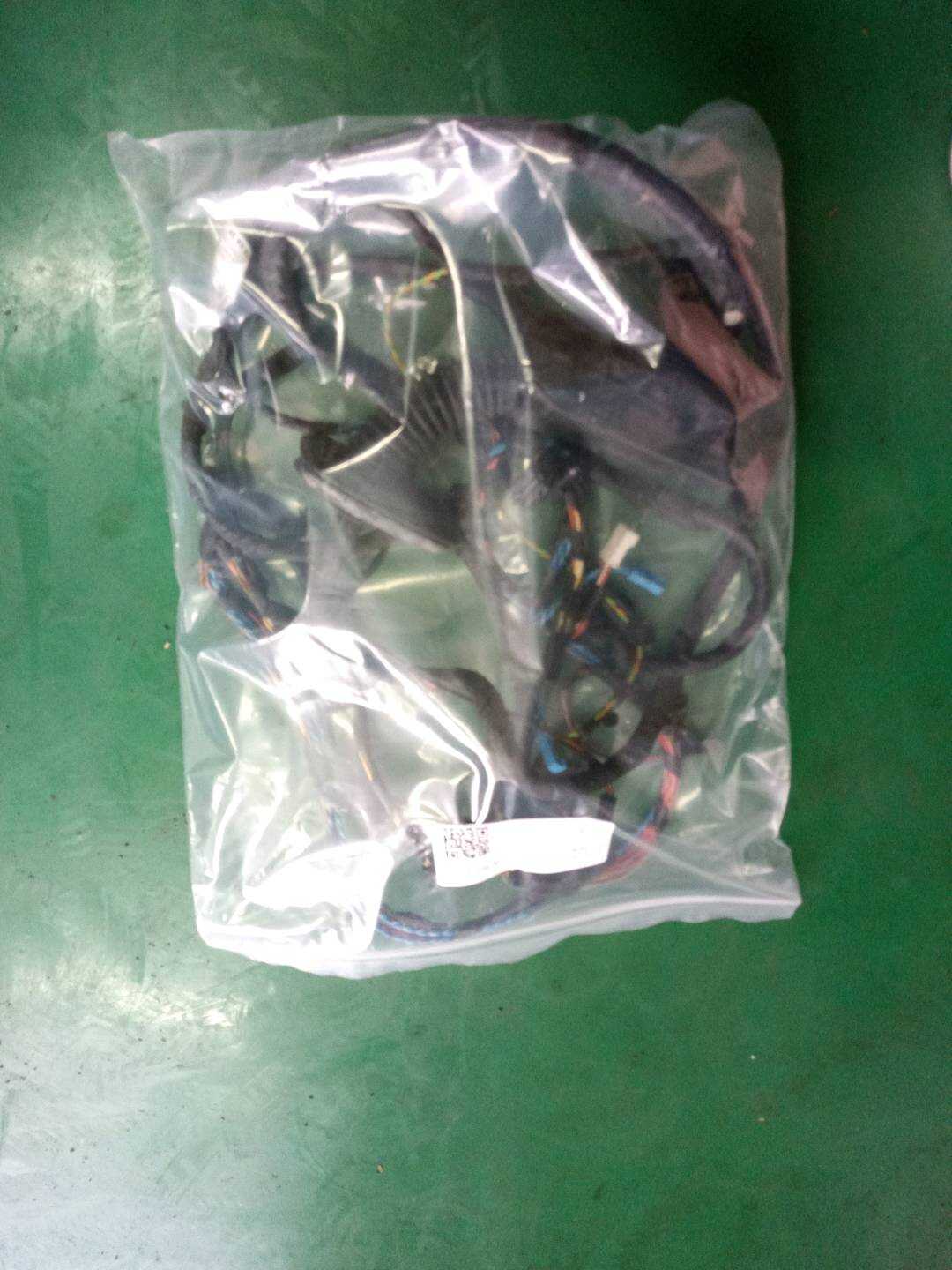 61122452543 前门线束(右)