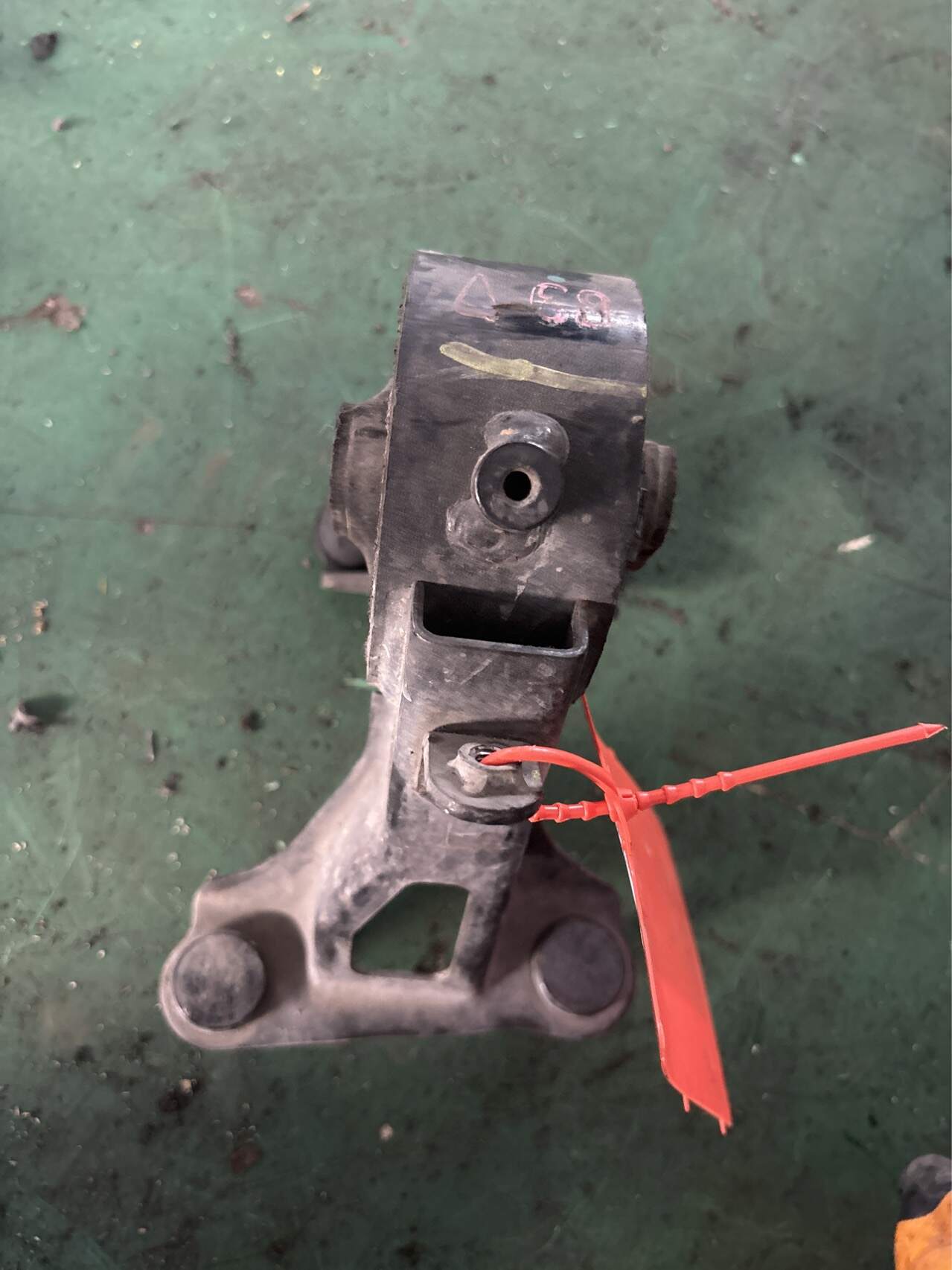 123710H110 Engine Mount Rubber, Rear