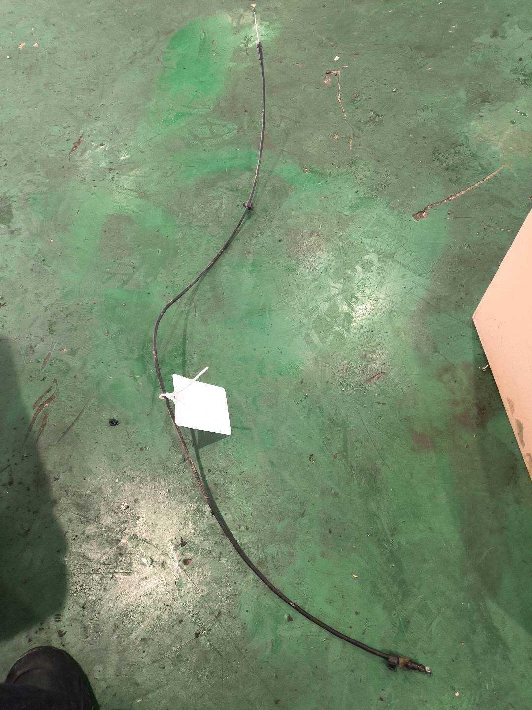 81190B3100 前机盖拉线(前)