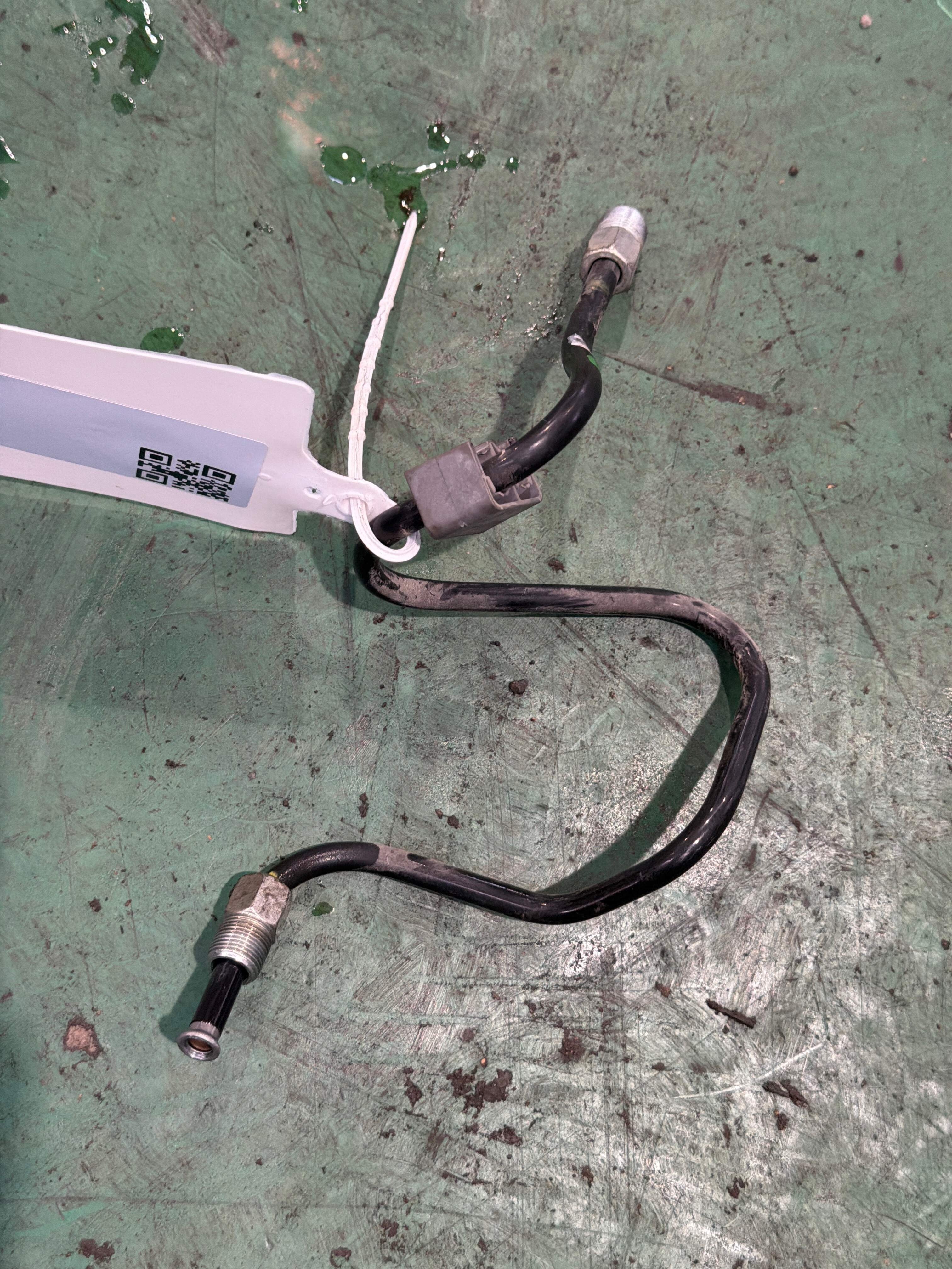 462501CD0A Master Cylinder Front Brake Line Assembly