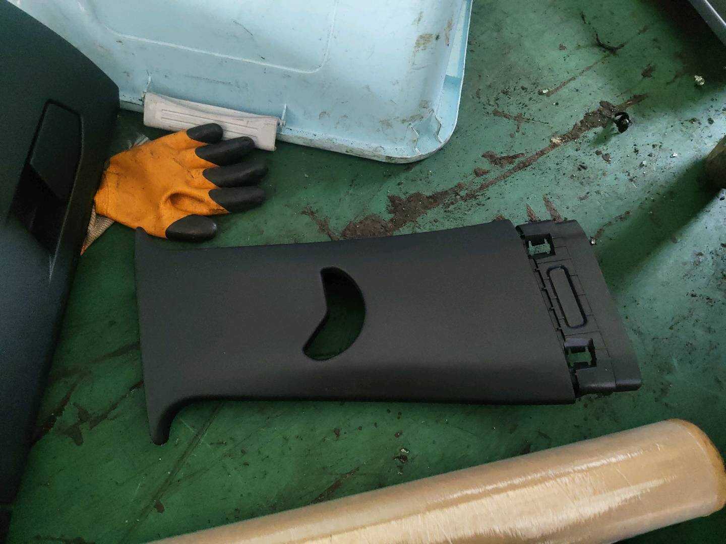 B012703 Right B-Pillar Upper Trim