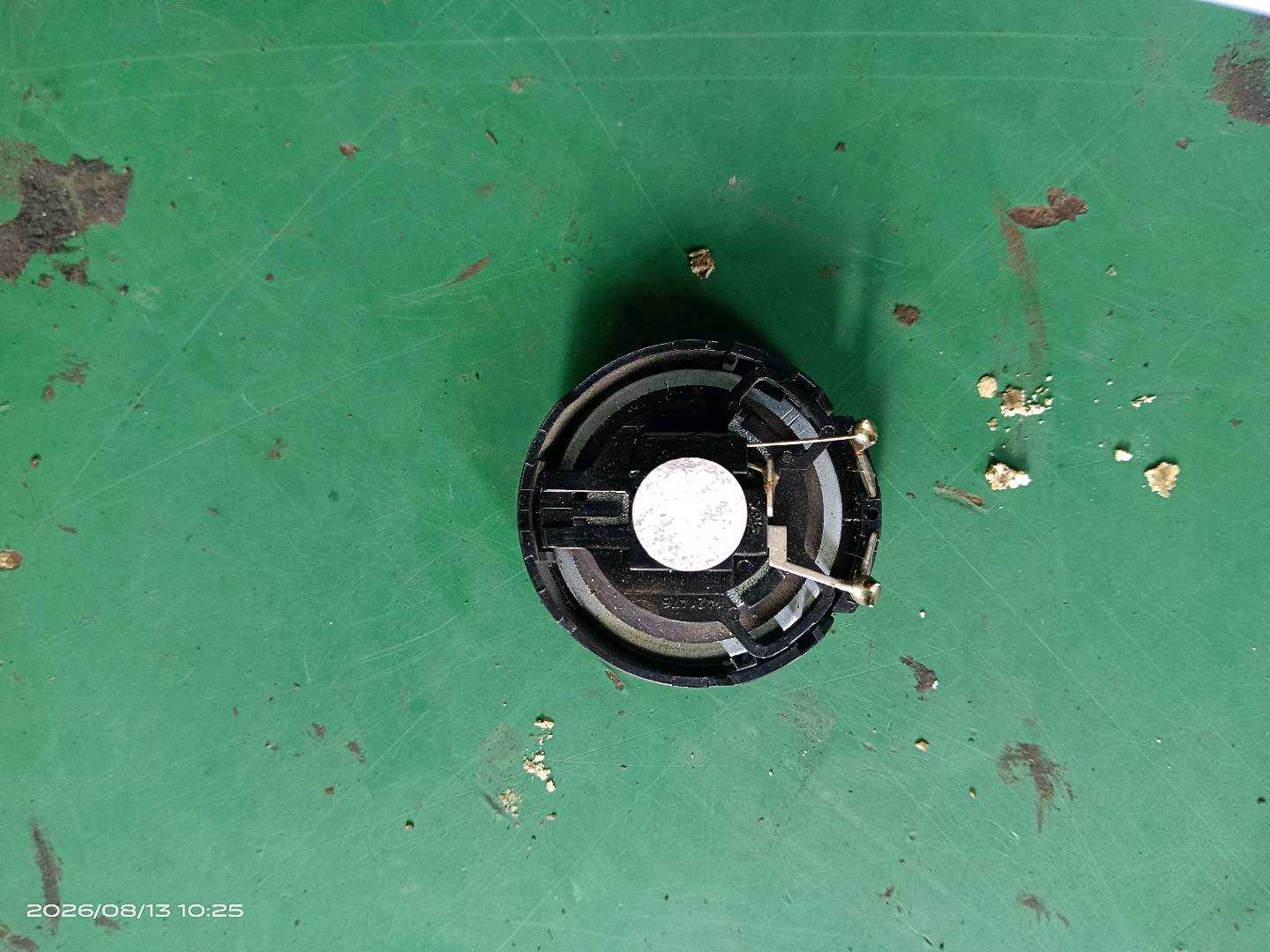 A2038200102 前门高音扬声器（右）