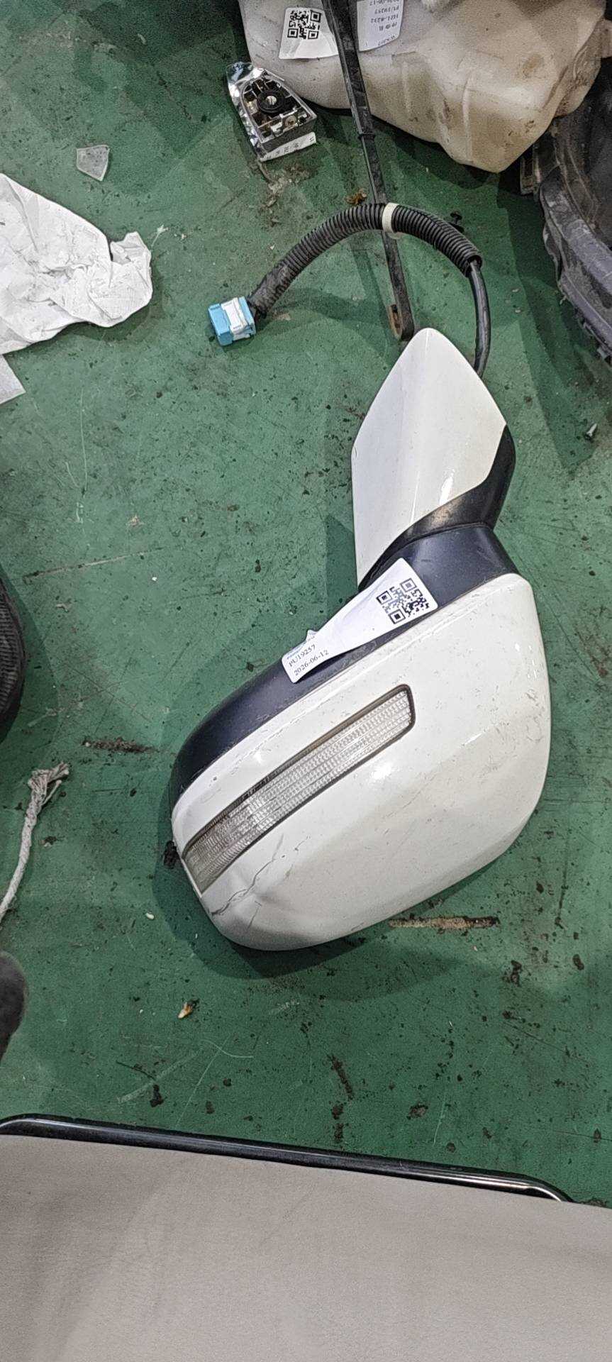 76258TR0H01 Side Mirror Assembly, Left