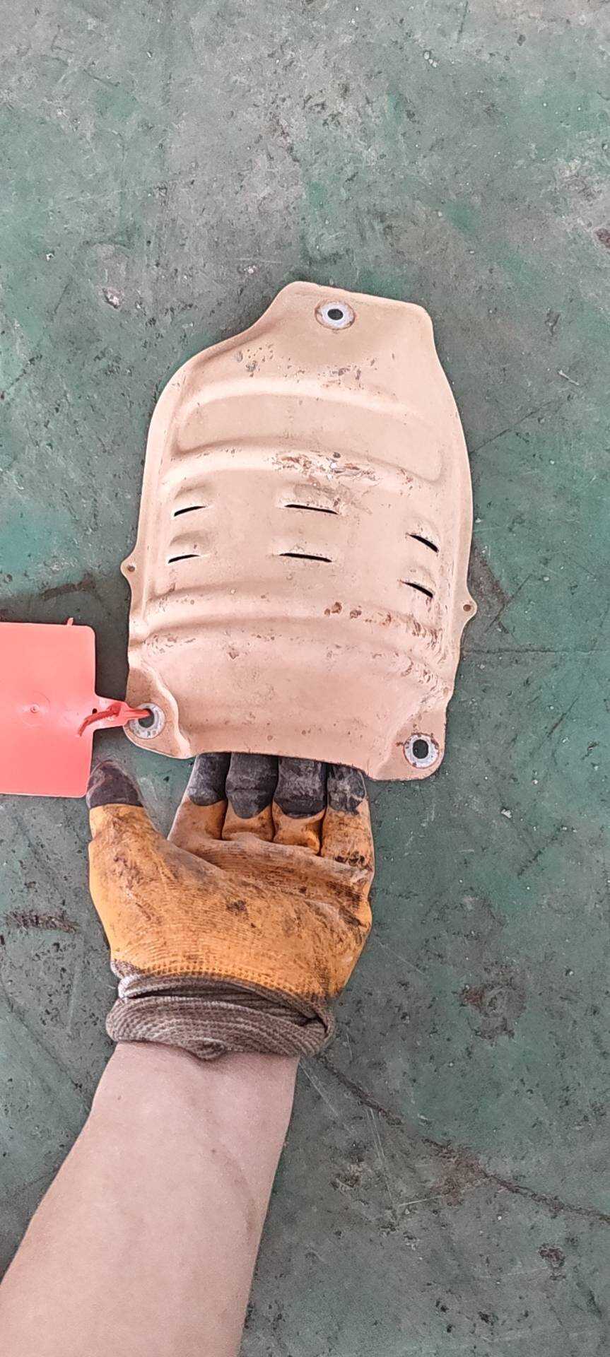 18121R5A000 催化转换器隔热罩(下)