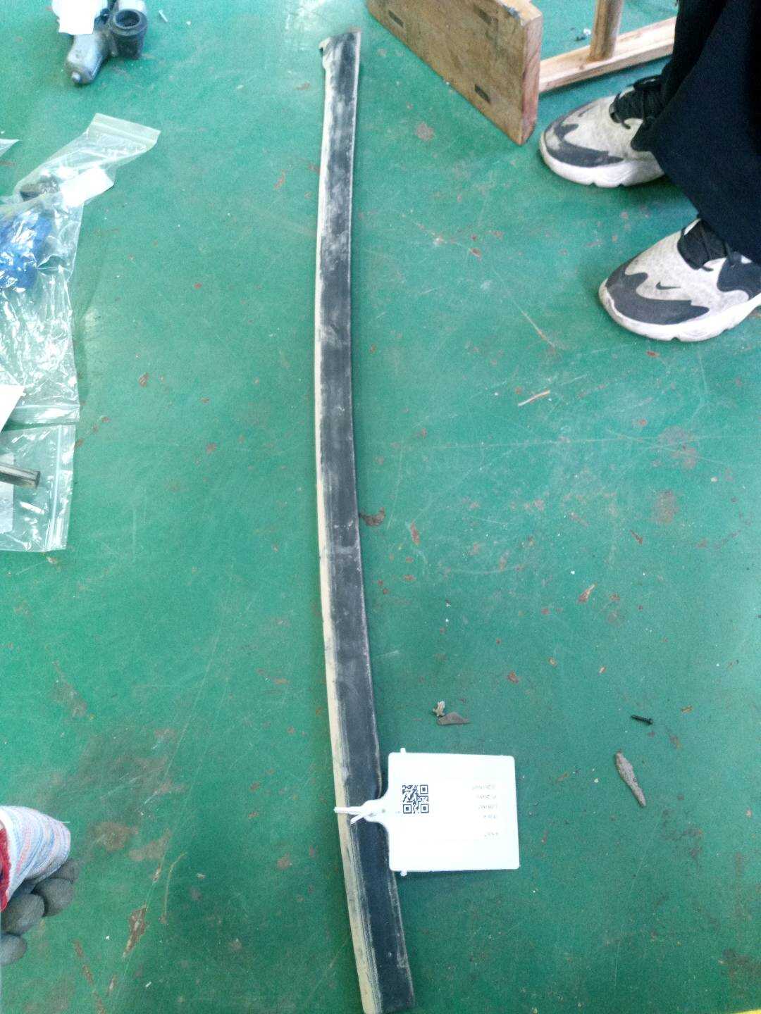 51337196348 前门车门密封胶条（右下）