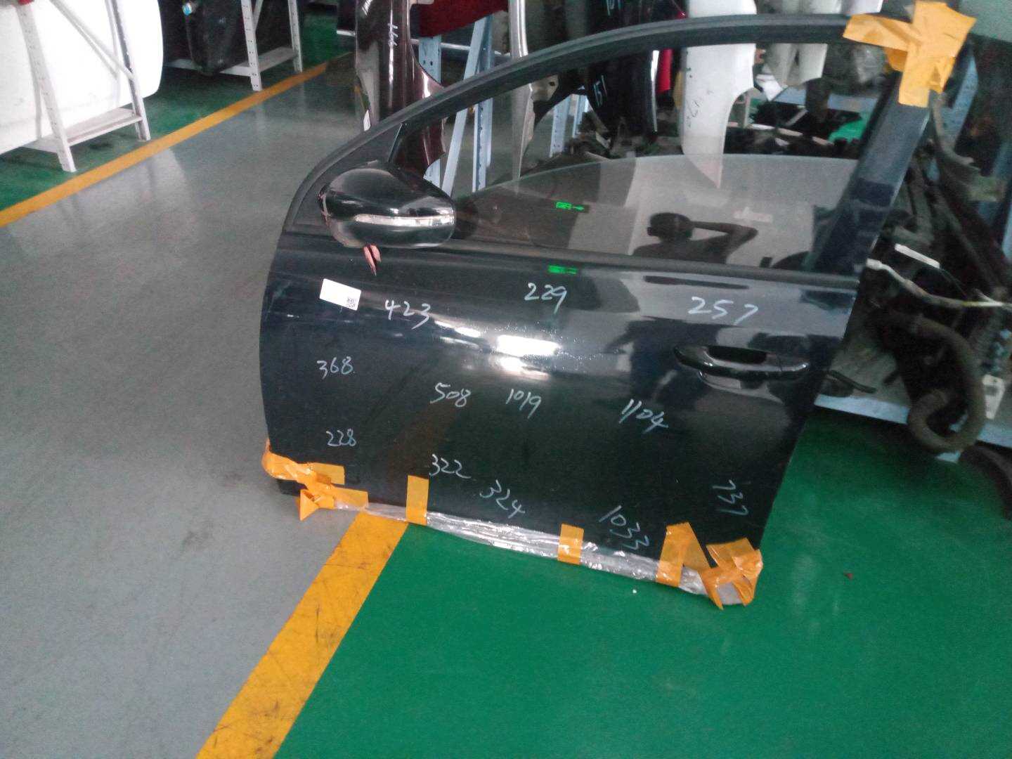 L5K4831055F 前门壳(左)