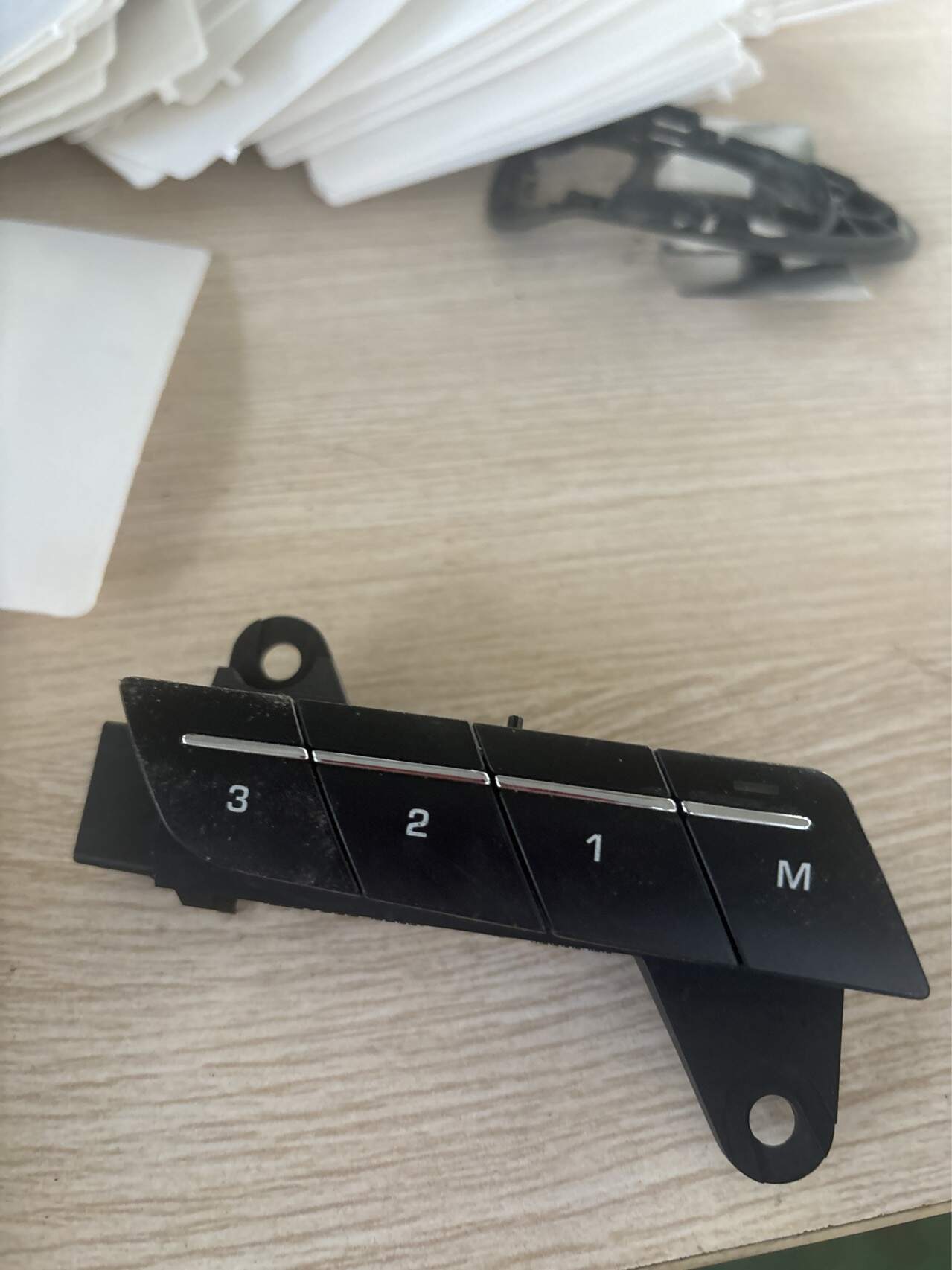 C2D1742 Driver Seat Adjustment Switch