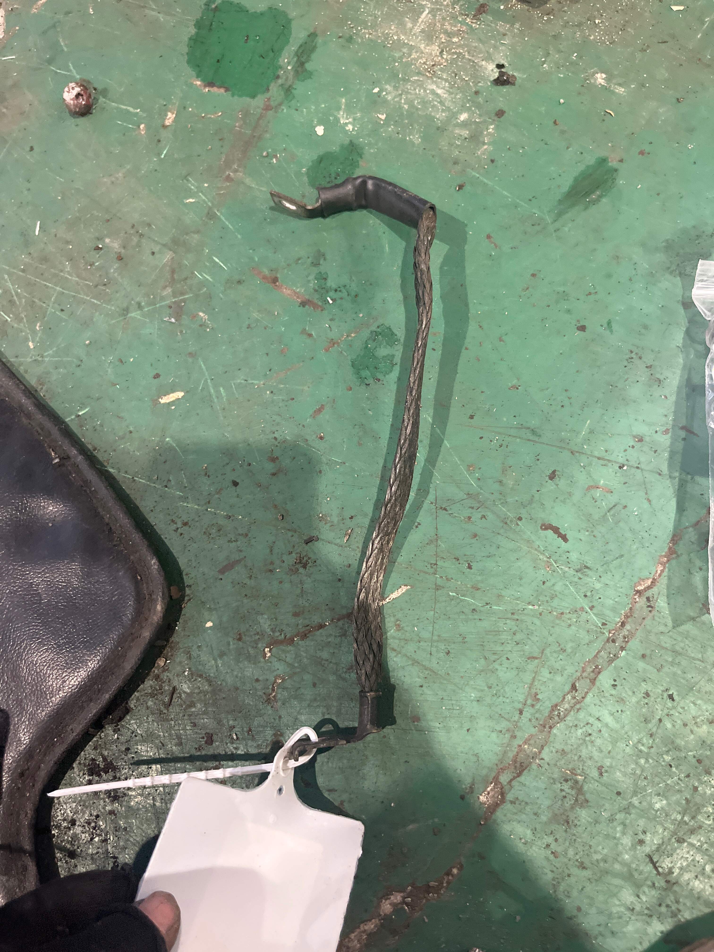 12427620950 Battery Ground Cable