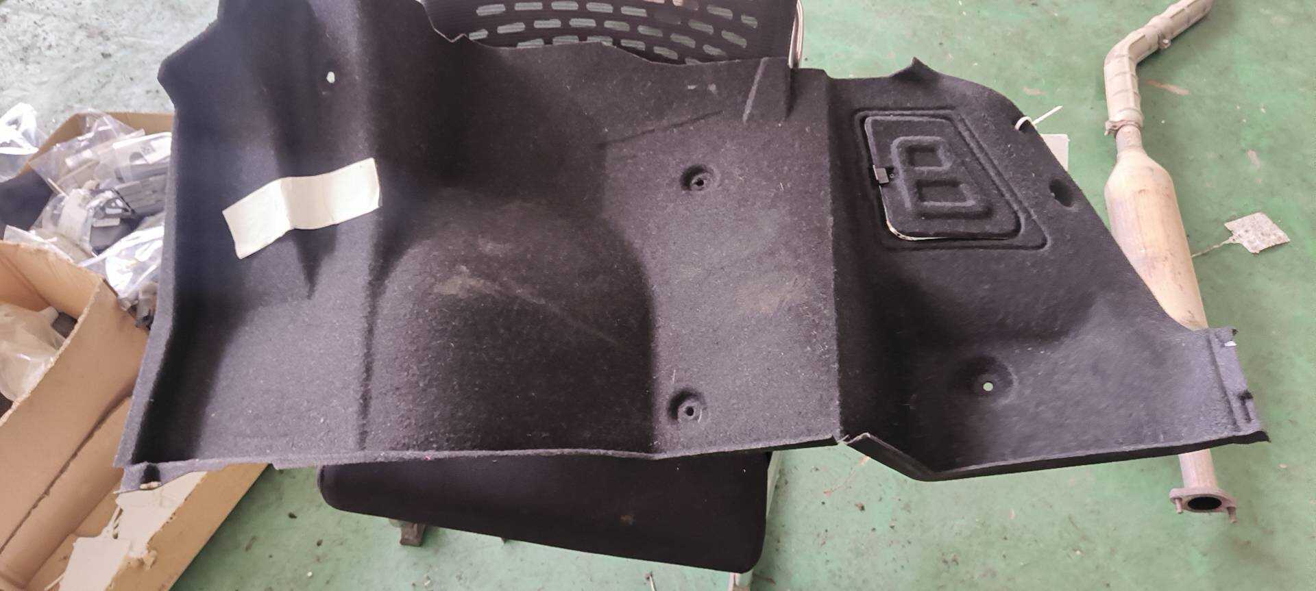 9047276 Trunk Trim Panel, Right