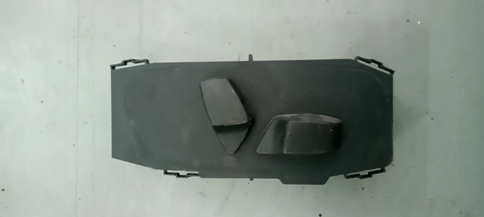 61319265262 副驾驶员座椅调节开关