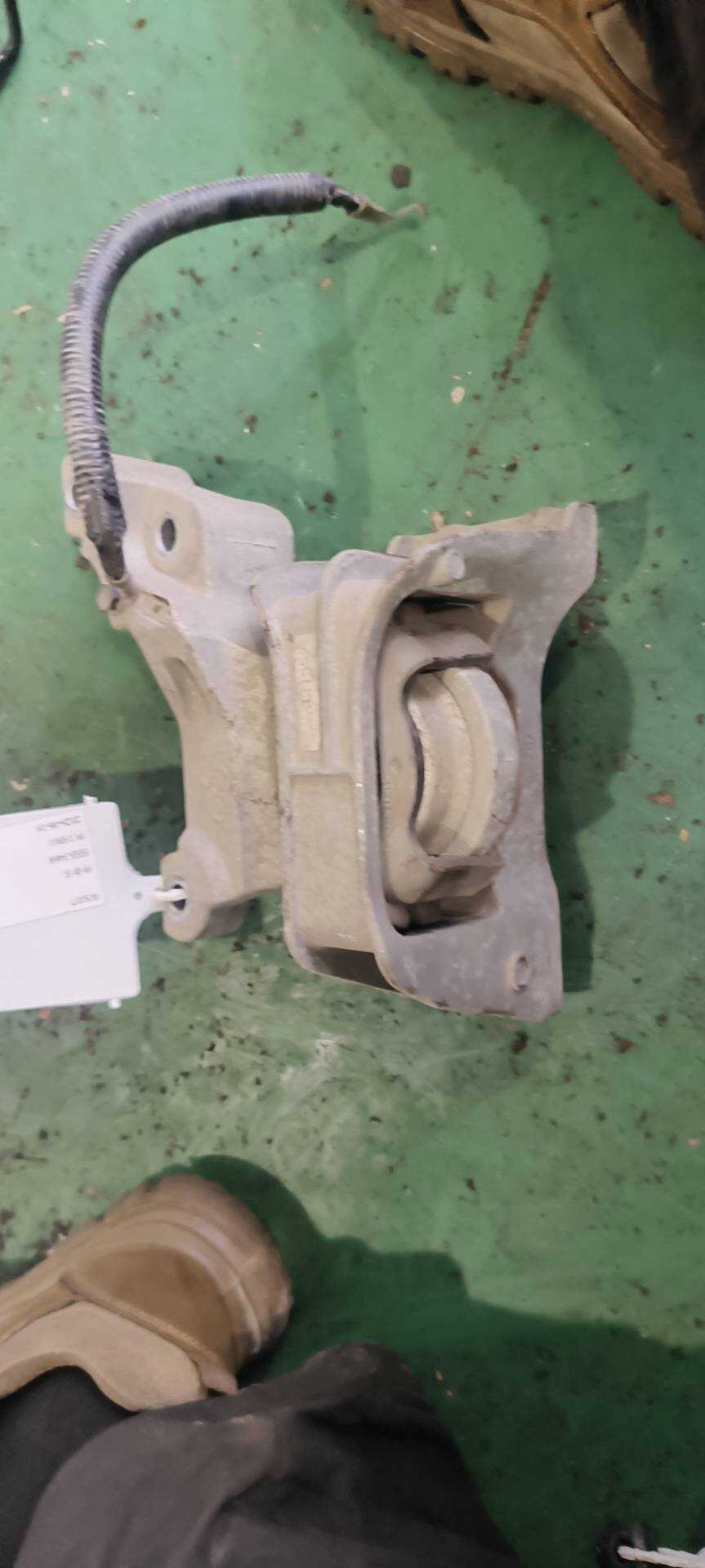 112101KA1A Engine Mount Rubber, Right