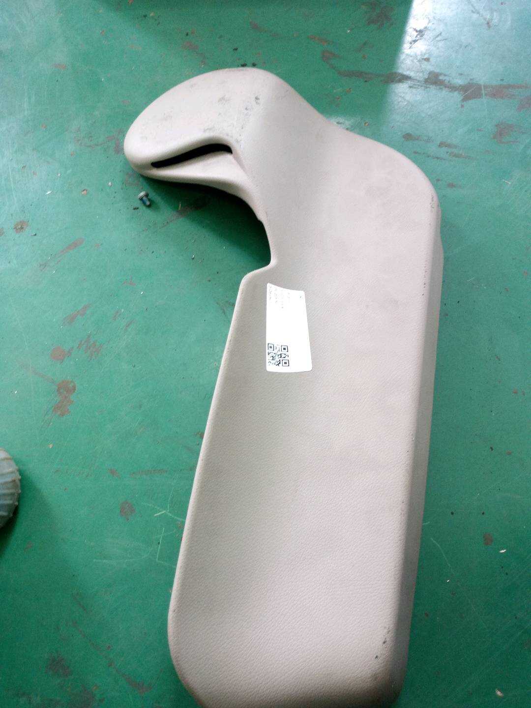A63695918788J06 护盖