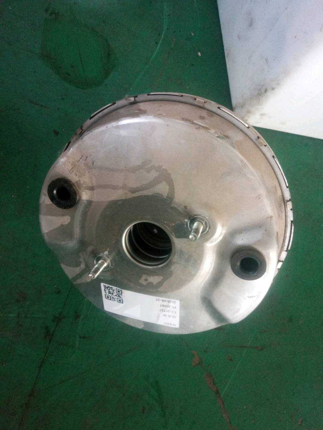 34336874528 制动助力器