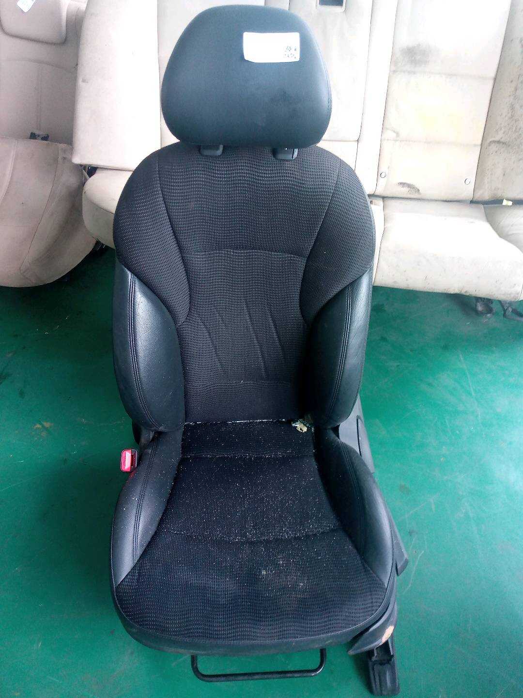880014Q000RYU 驾驶员座椅总成