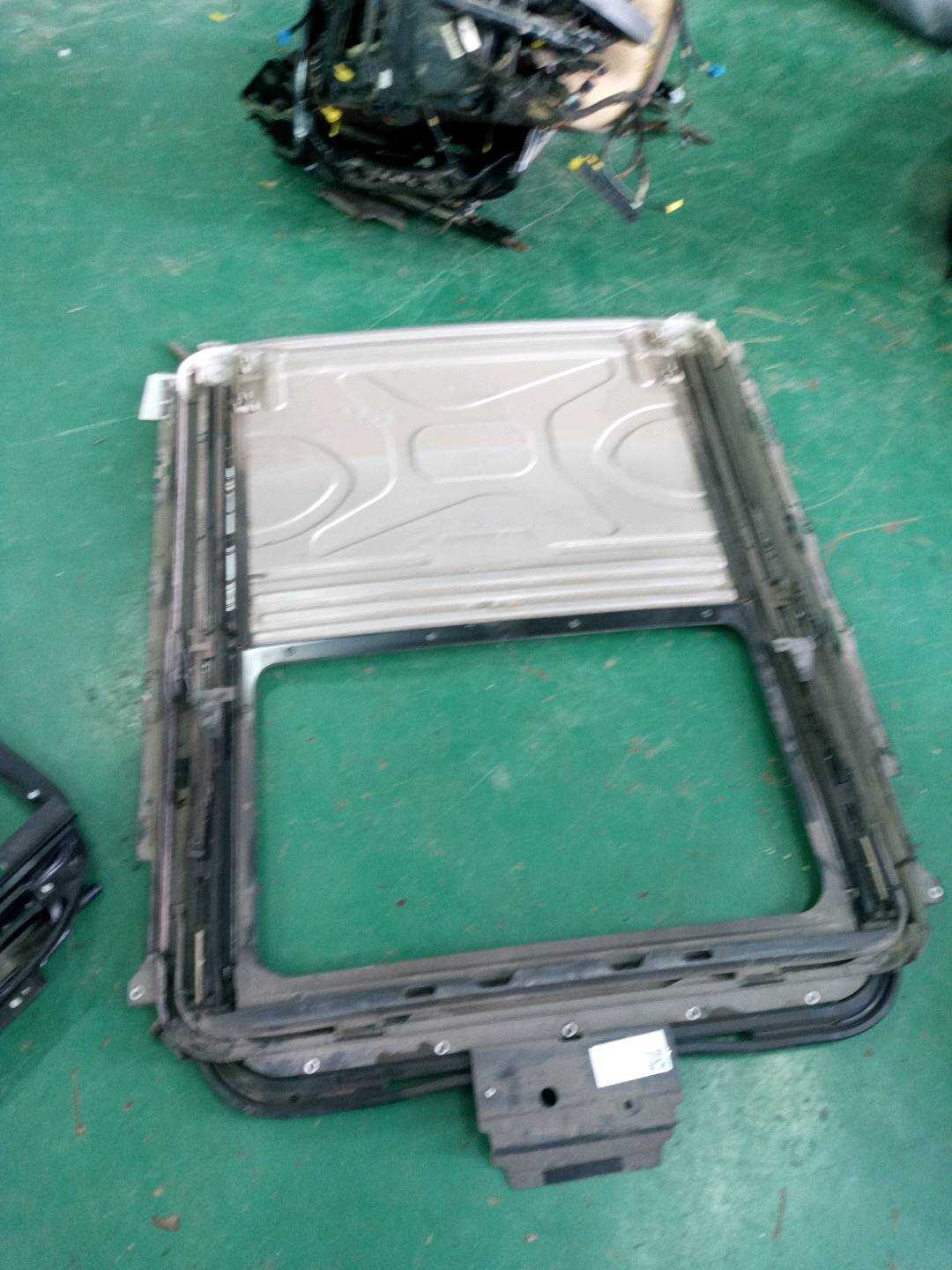 54128250048 Frame