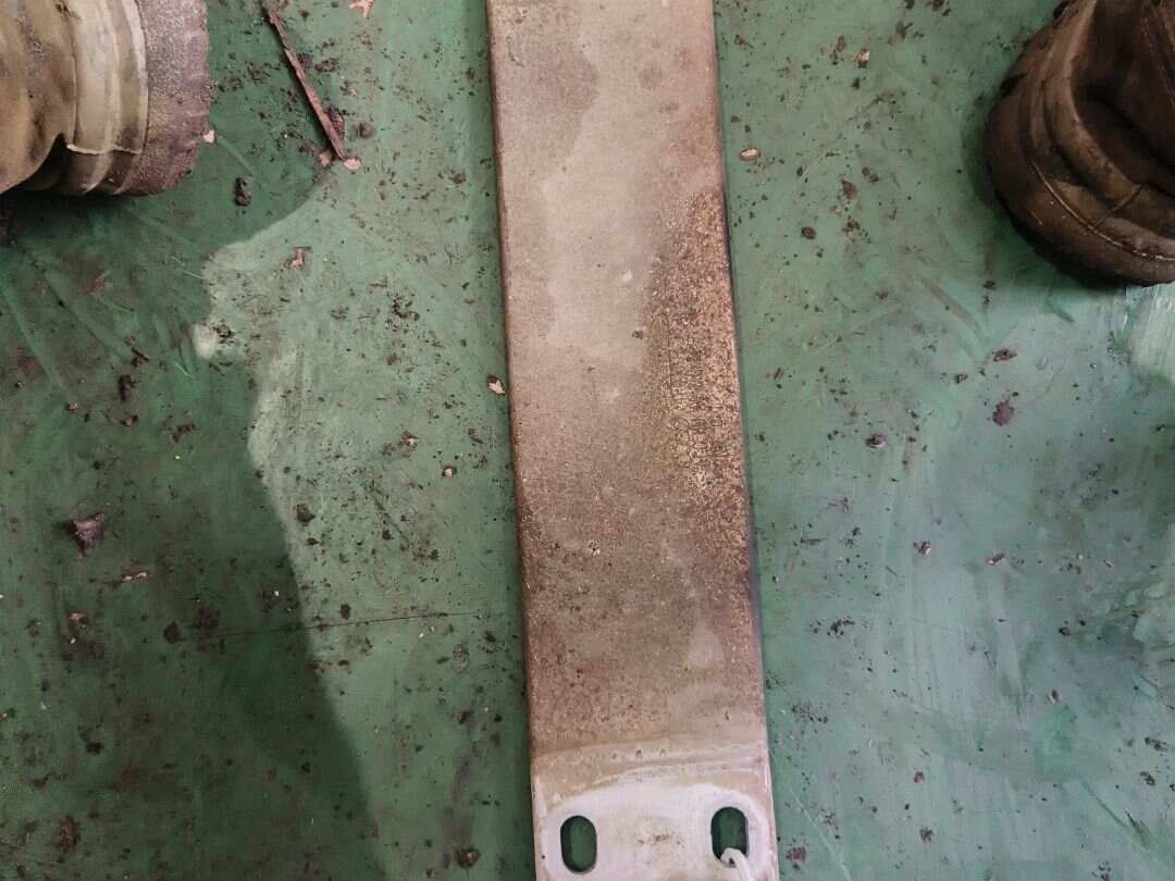 4F0803183 Crossmember