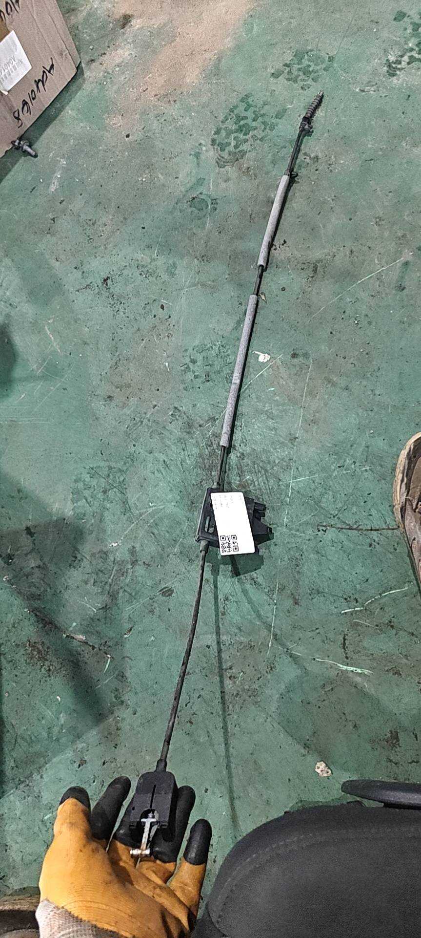 7N0839017F 后门内拉手拉线(左)