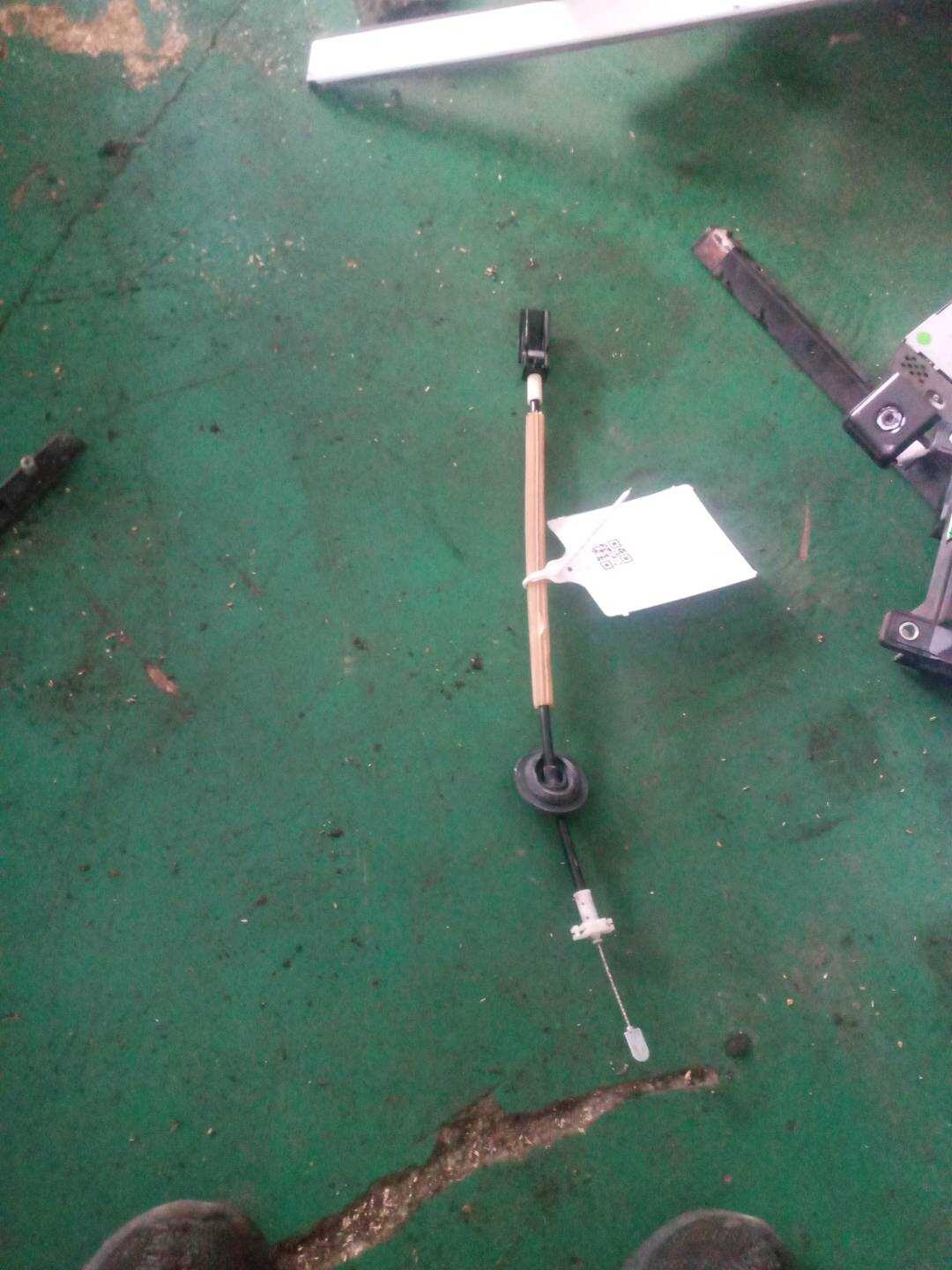 QZ500330 后门内拉手拉线(左)
