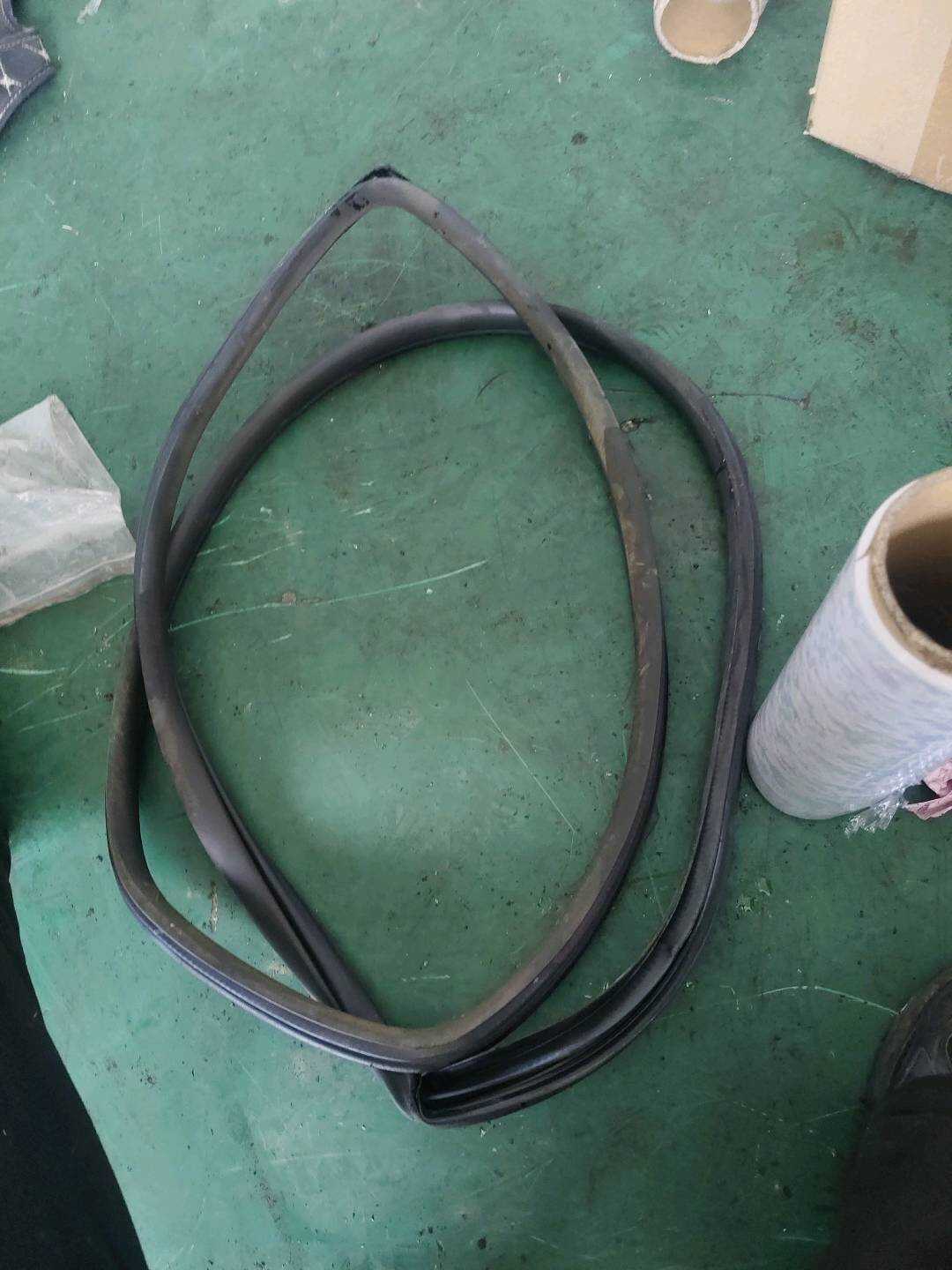 B012489 Rear Right Door Frame Weatherstrip