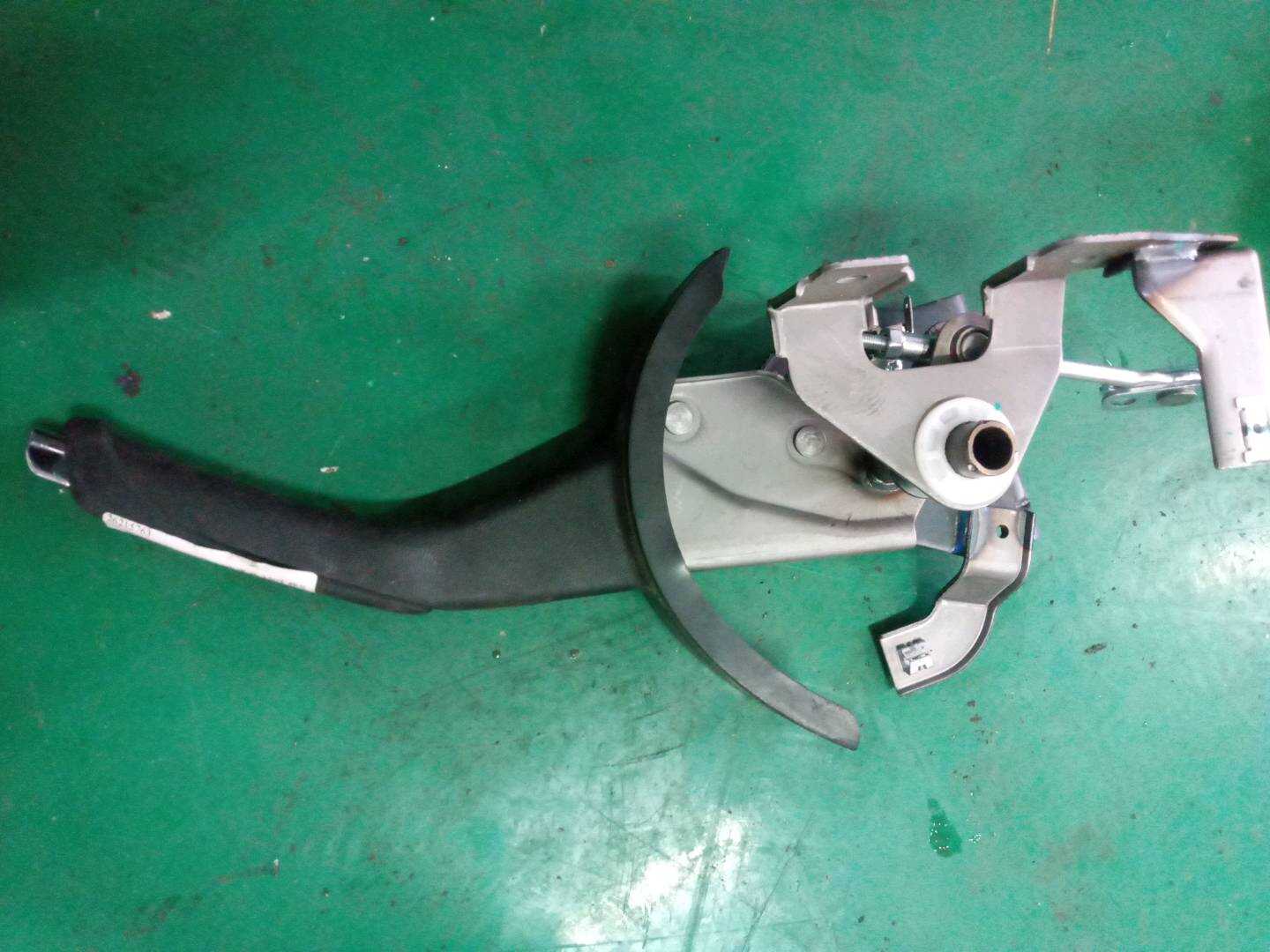 26215763 Parking Brake Lever