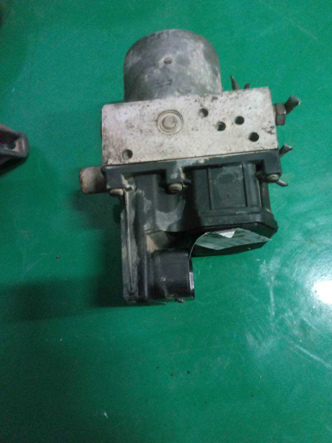 SRB101290 ABS Pump Assembly