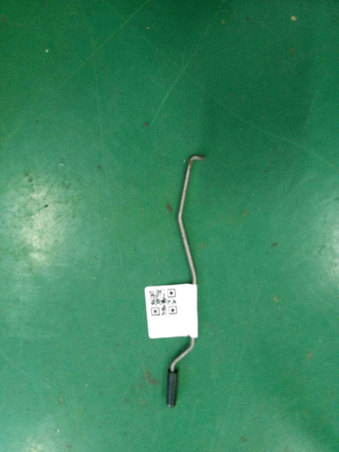 51218402543 前门锁止杆(右)