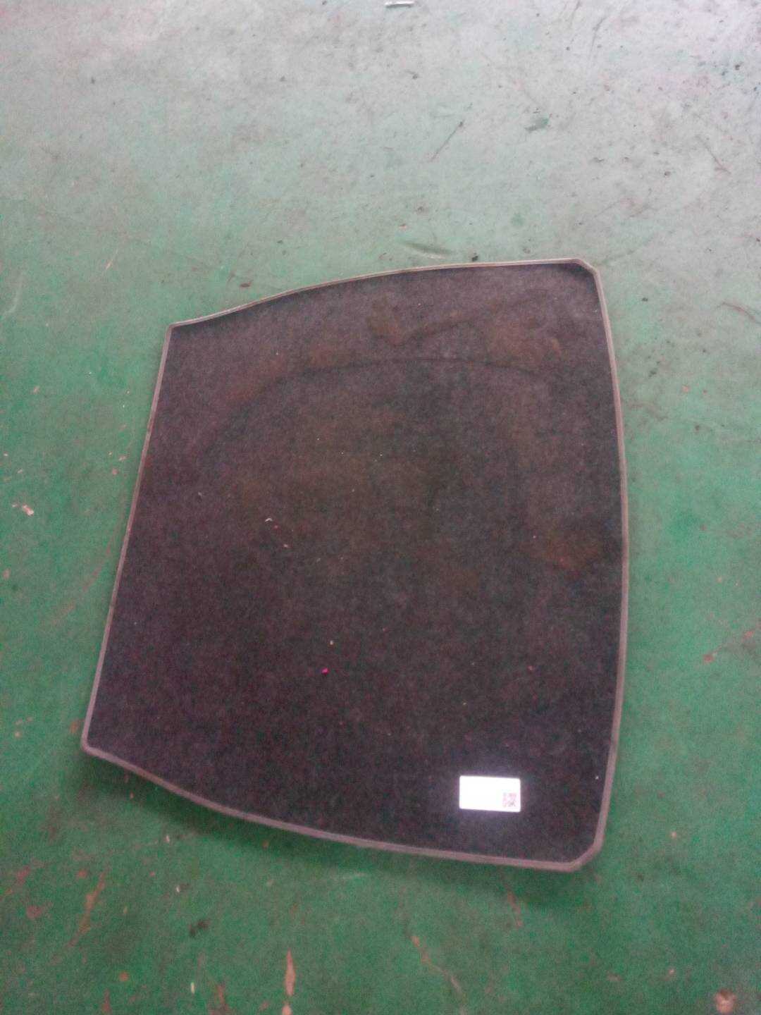 51477149216 行李箱地毯
