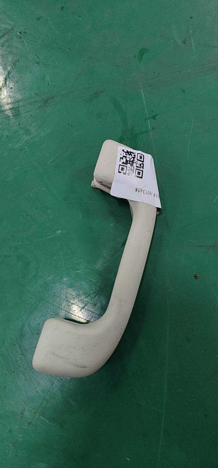 23489649 车顶扶手（右前）