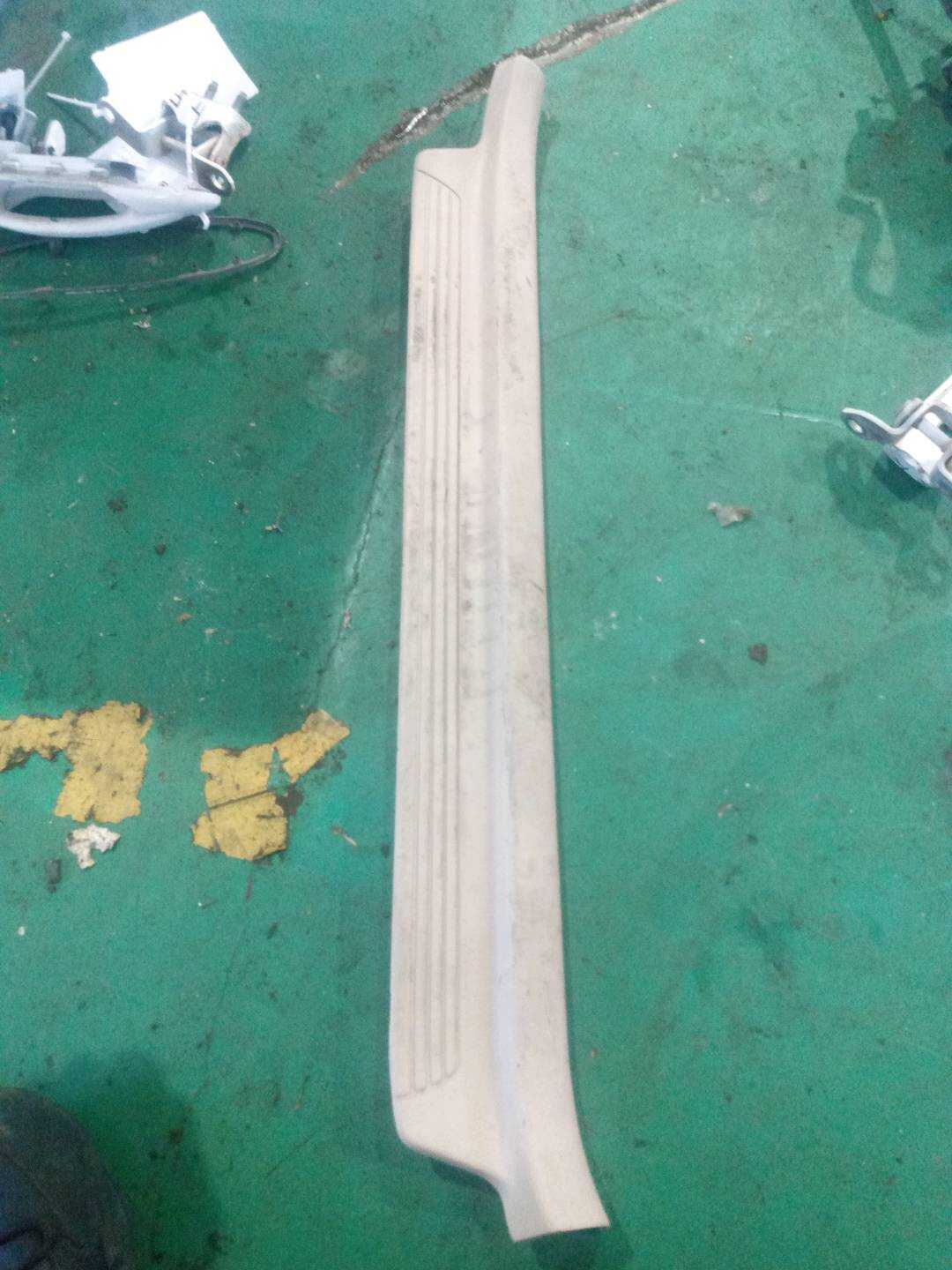 6791760150A0 后门槛装饰板(右)