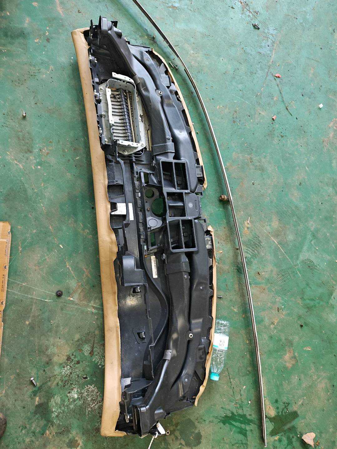 970552101078ED 仪表台壳