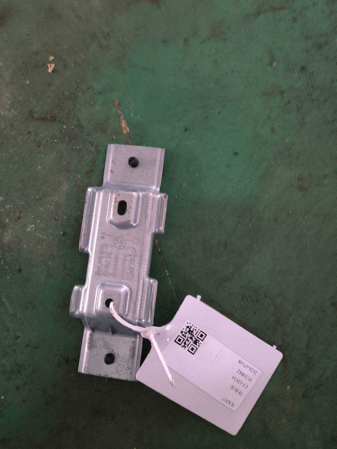 51167154860 支架