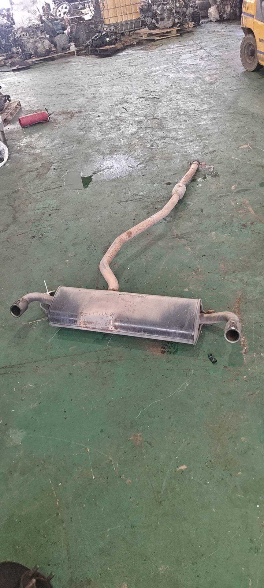LR052129 Exhaust Pipe